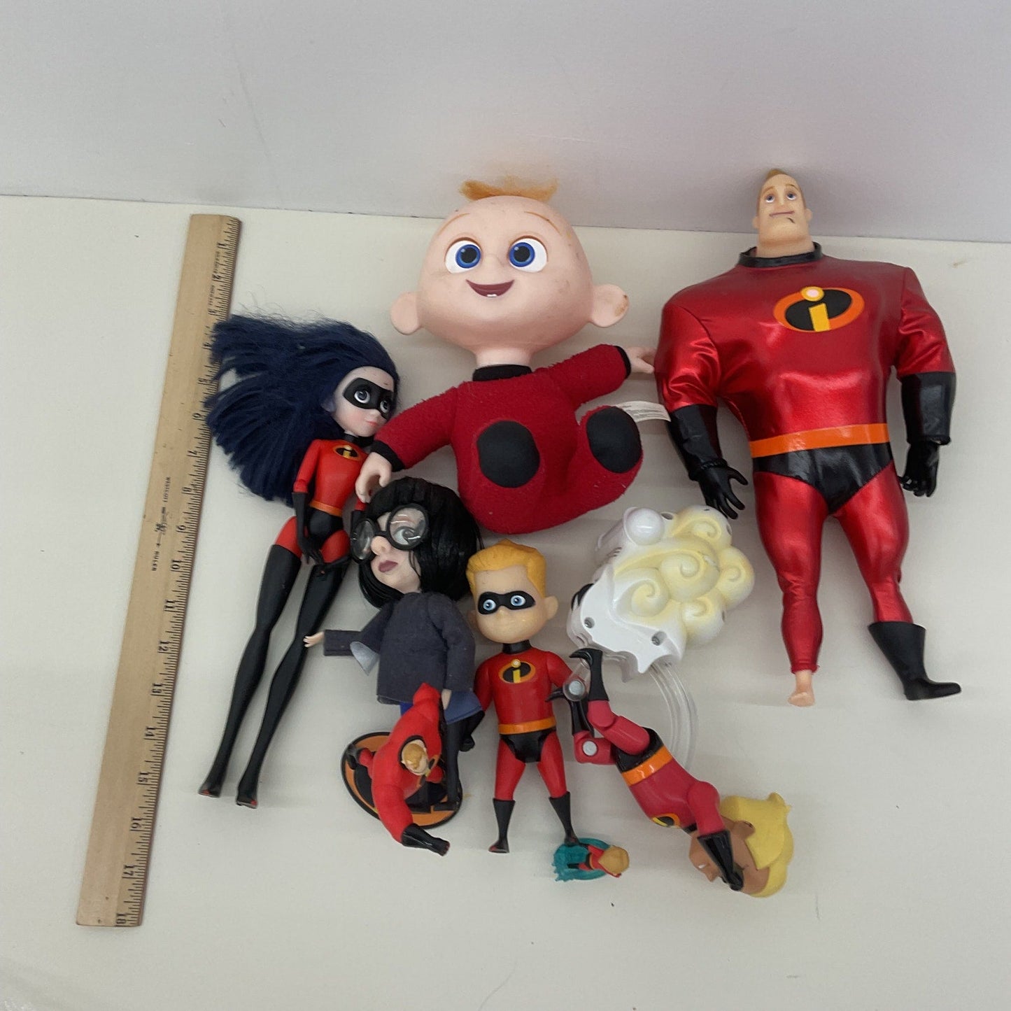 Loose Mixed Disney Pixar The Incredibles Family Character Toy Figures Dolls - Warehouse Toys