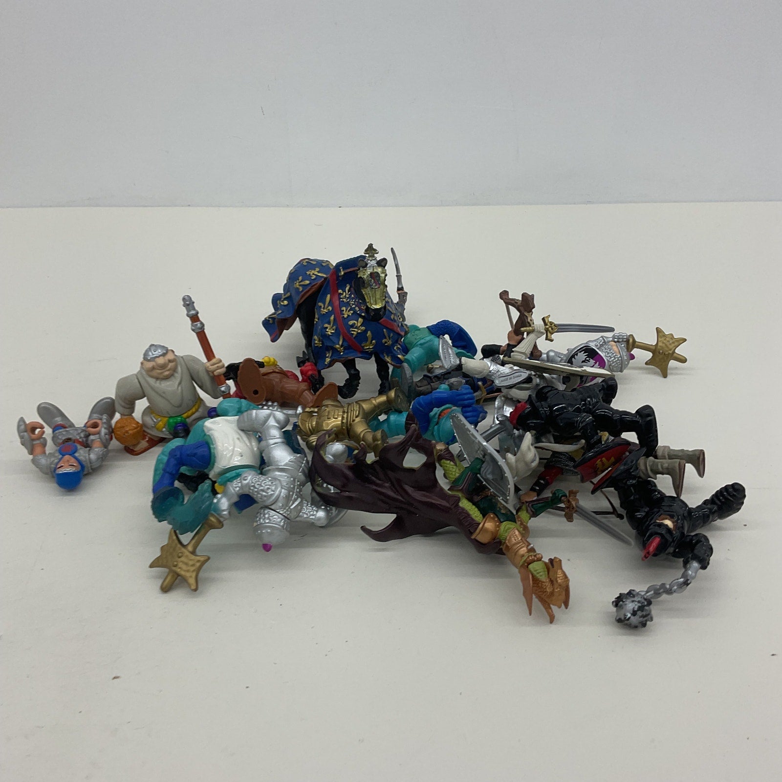 Loose Mixed LOT Medieval Renaissance Era Knights Toy Figures Schleich Papo FP - Warehouse Toys