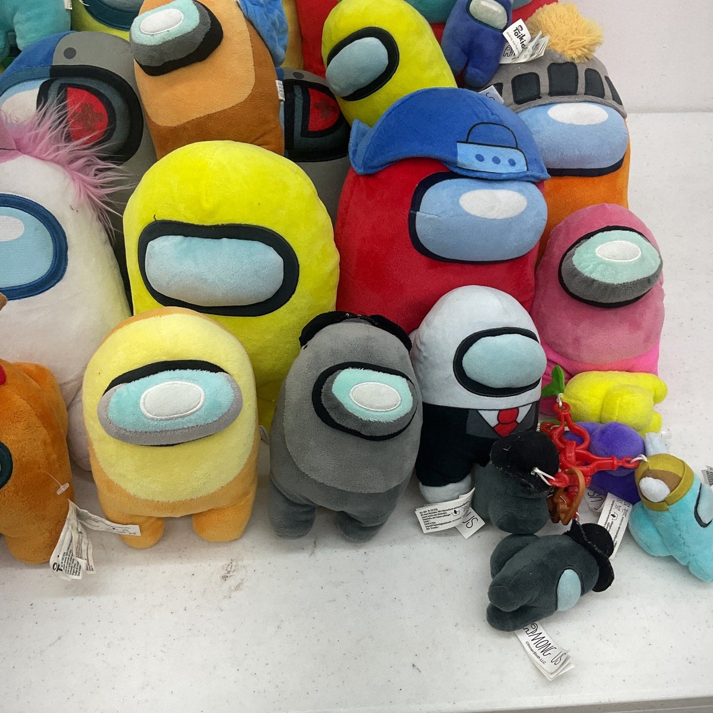 LOT 13 LBS Among Us Plush Toy Dolls Red Green White Aliens Space Men Preowned - Warehouse Toys