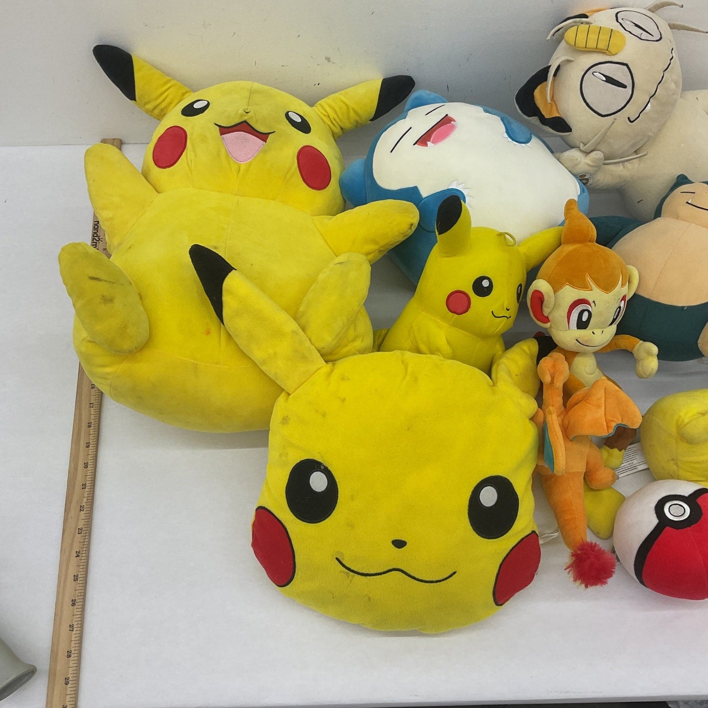 LOT 13 lbs Pokemon Stuffed Animals Meowth Pikachu Mixed Characters Preowned - Warehouse Toys