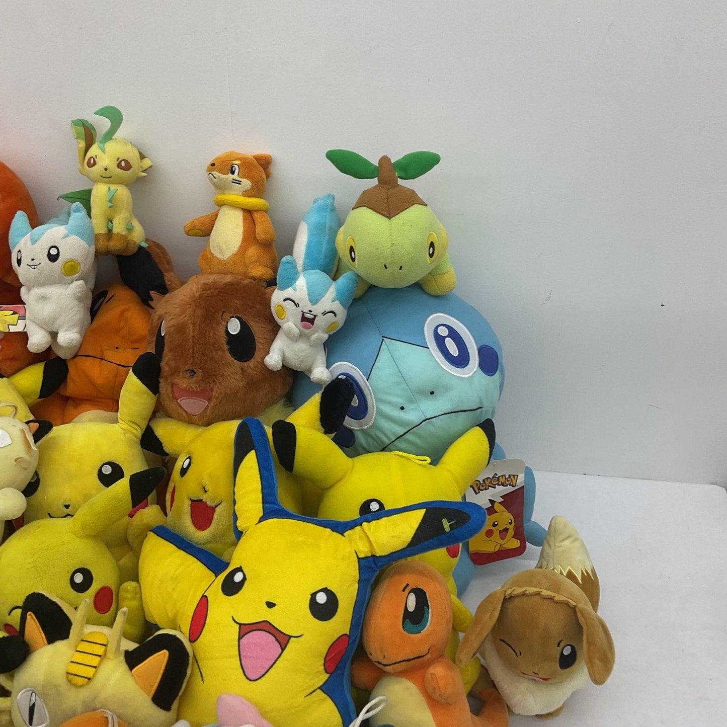 LOT 13 lbs Pokemon Stuffed Animals Mixed Characters Preowned Charmander Eevee - Warehouse Toys