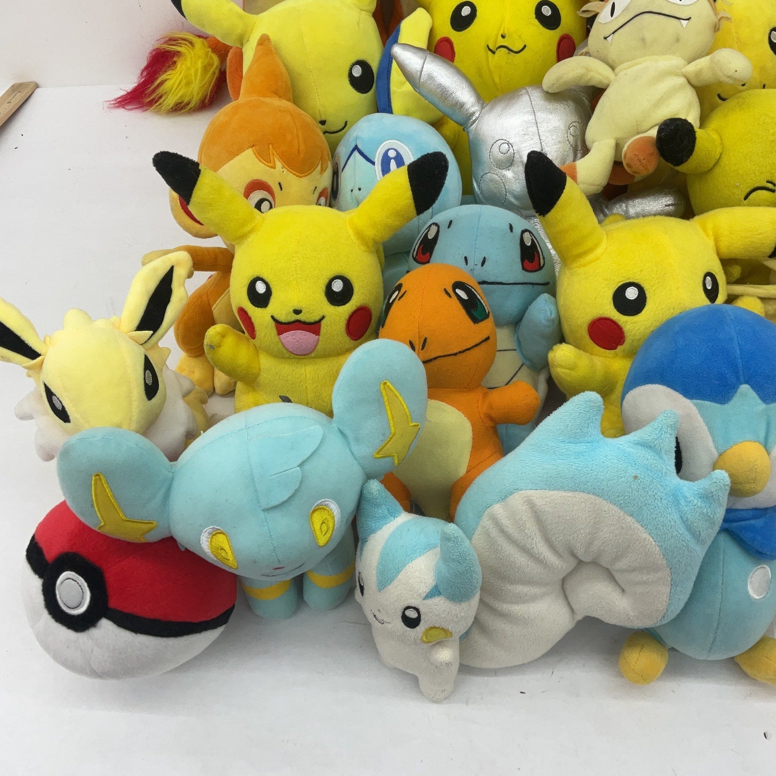 LOT 13 lbs Pokemon Stuffed Animals Mixed Characters Preowned Charmander Eevee - Warehouse Toys