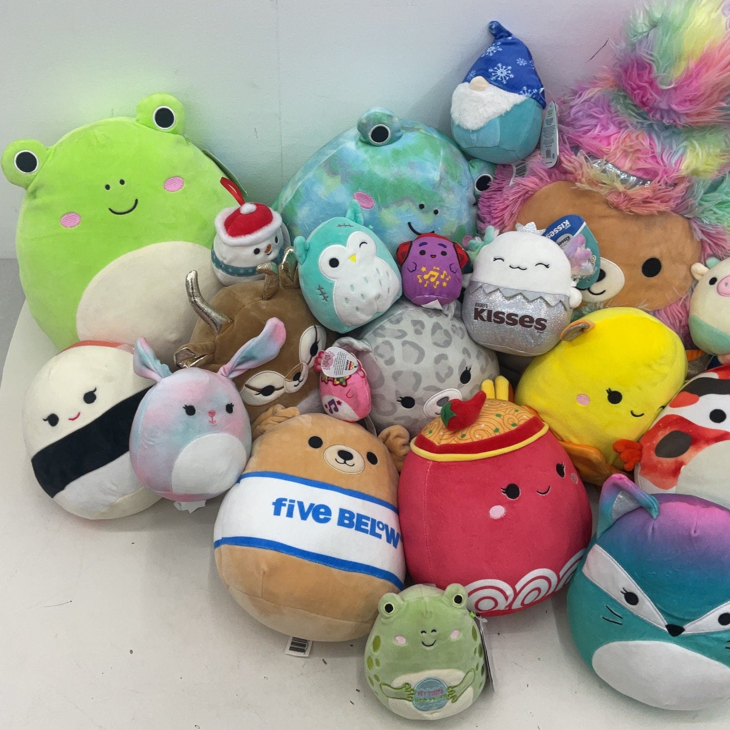 LOT 13 lbs Soft Squishmallow Character Plush Stuffed Toys Preowned Holiday Food - Warehouse Toys