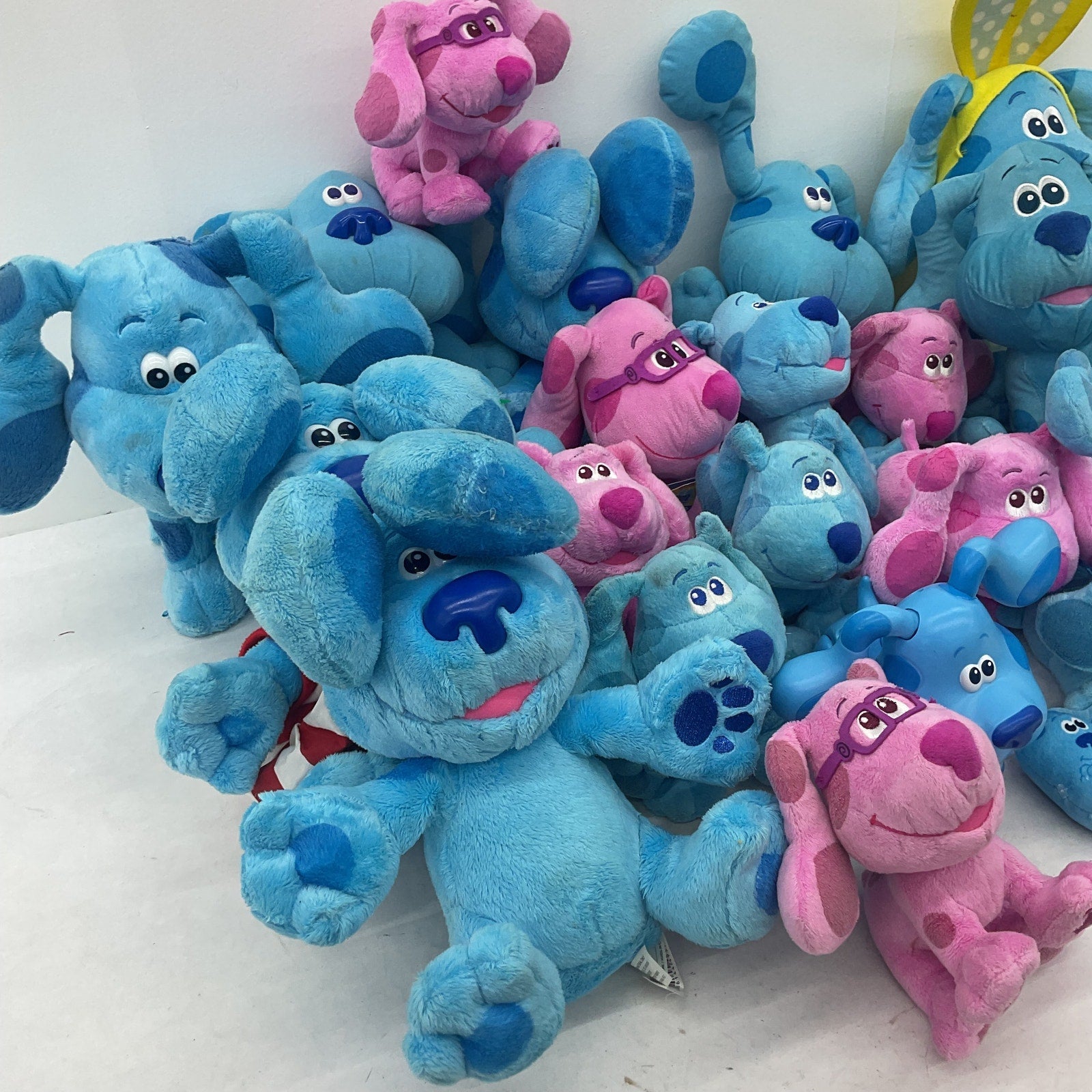 LOT 15 lbs Preowned Blue's Clues Nick Jr. Character Plush Toys Stuffed Magenta - Warehouse Toys