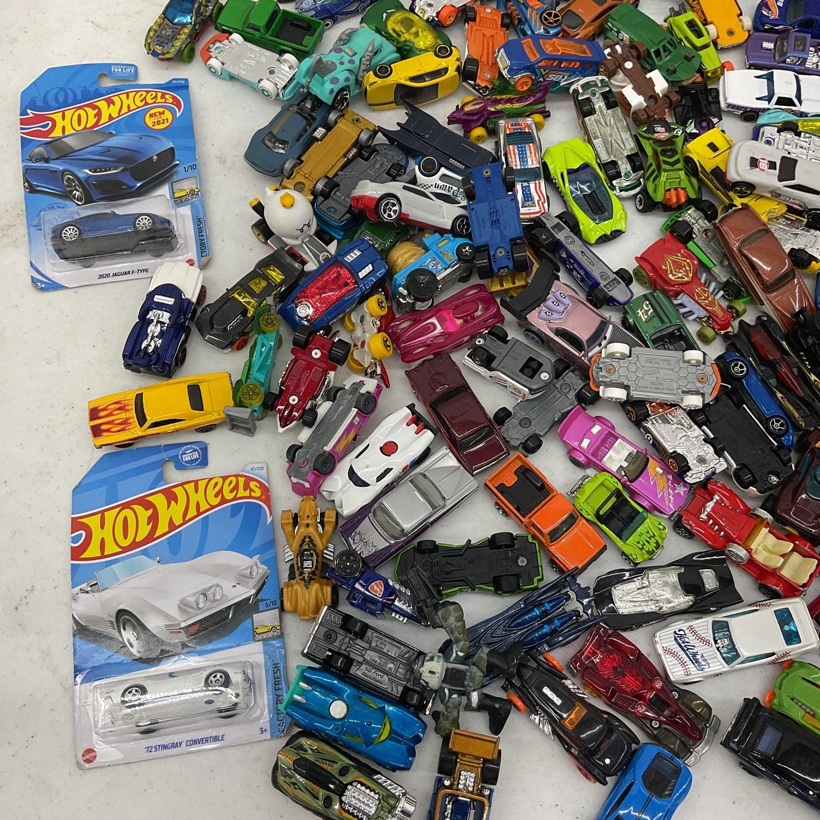 LOT 16 LBS Hot Wheels & Others Diecast Toy Cars Trucks Monster Trucks Vehicles - Warehouse Toys