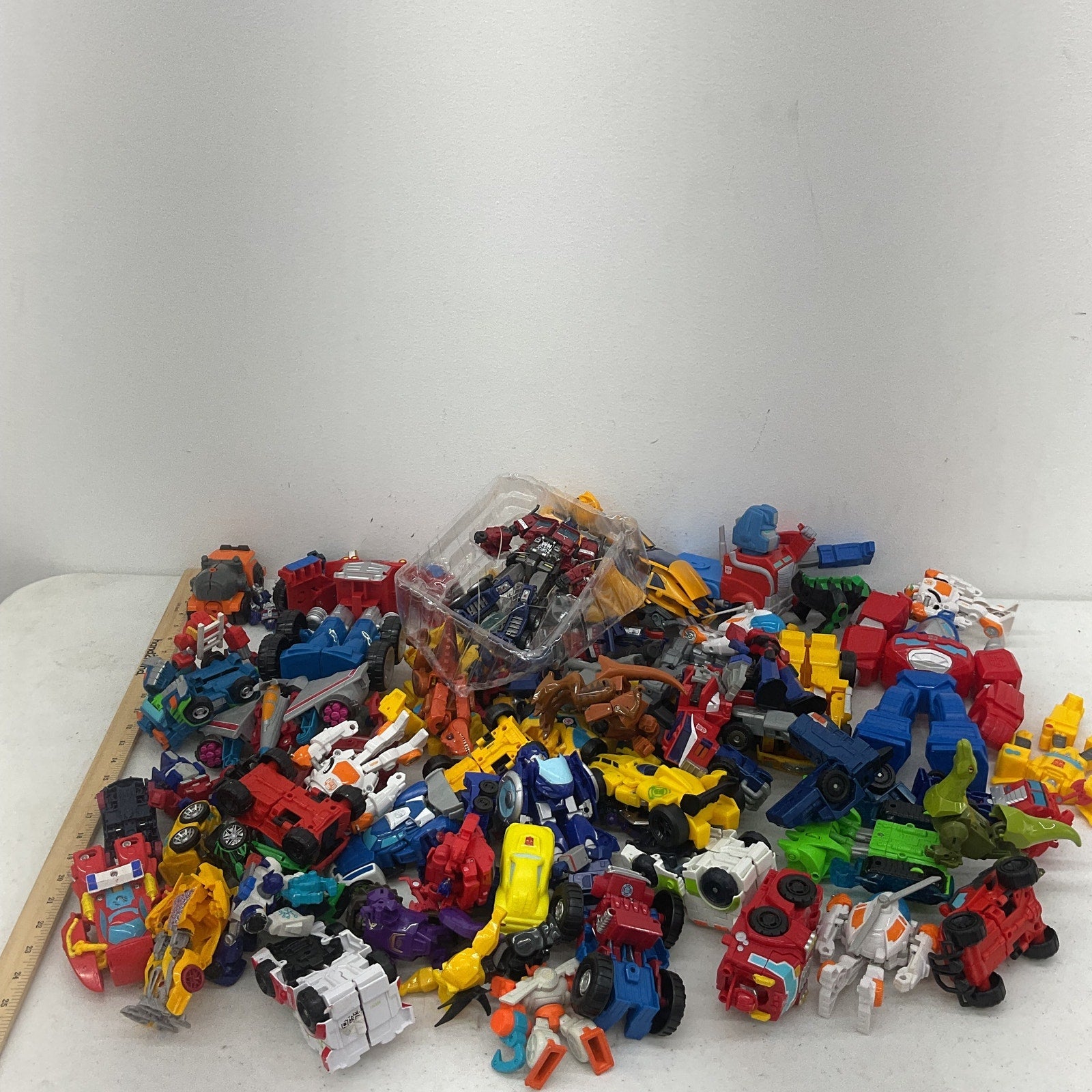 Lot 16lbs Transformers Multicolor Action Figure Loose Toys Collection - Preowned - Warehouse Toys