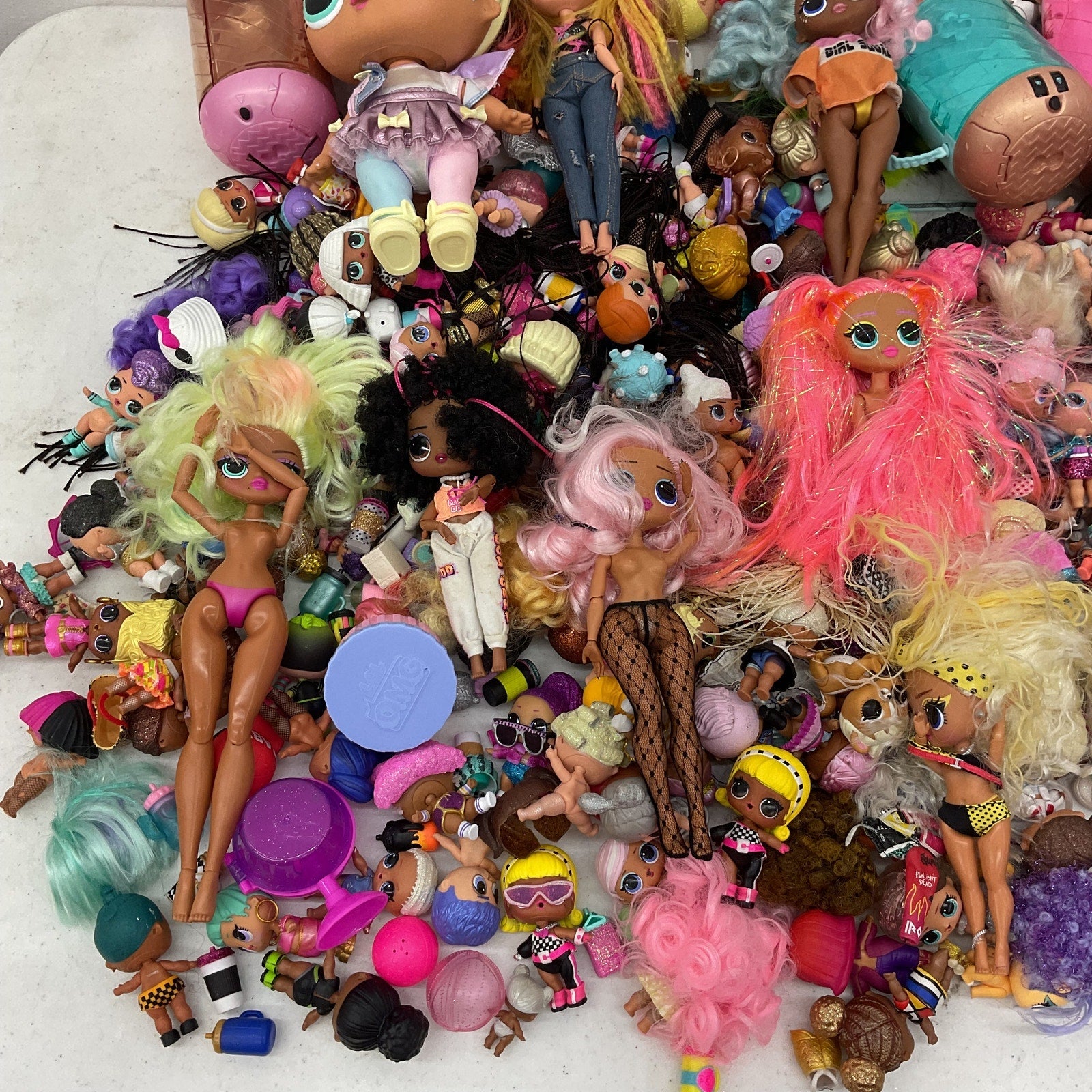 LOT 20 lbs MGA LOL OMG Surprise! Play Fashion Dolls Big Lil Sistas Loose - Warehouse Toys