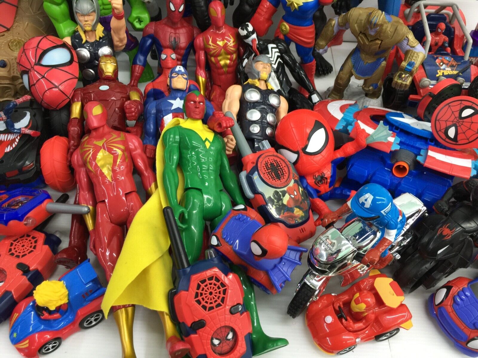 LOT 28 lbs Mixed Super Heroes Villains Marvel Spiderman Hulk Action Figure Toys - Warehouse Toys