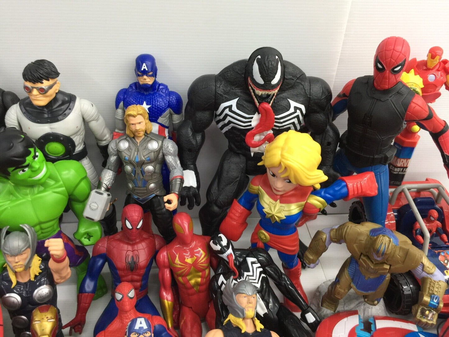 LOT 28 lbs Mixed Super Heroes Villains Marvel Spiderman Hulk Action Figure Toys - Warehouse Toys