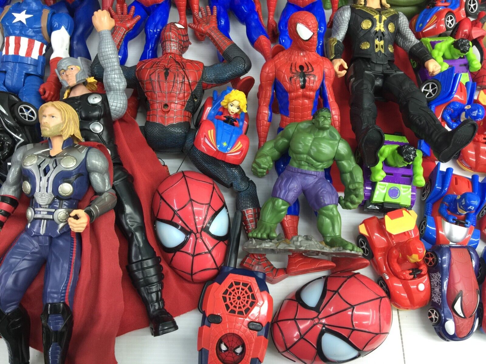 LOT 30 lbs Mixed Super Heroes Villains Marvel Spiderman Hulk Action Figure Toys - Warehouse Toys