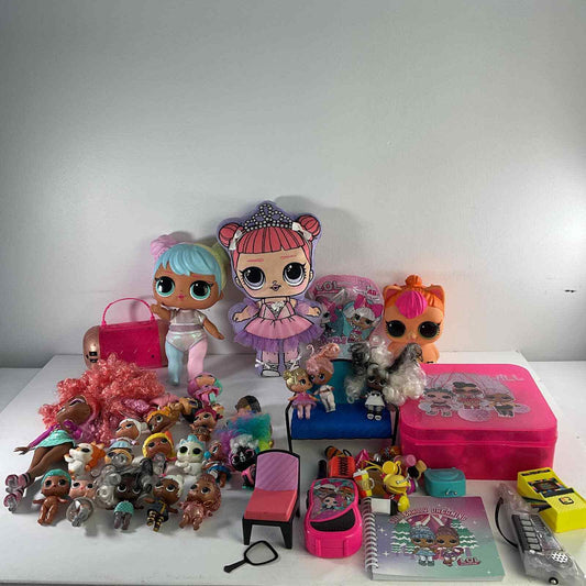 LOT 8 lbs LOL OMG Surprise Fashion Dolls Lil Sisters MGA Toys Accessories - Warehouse Toys