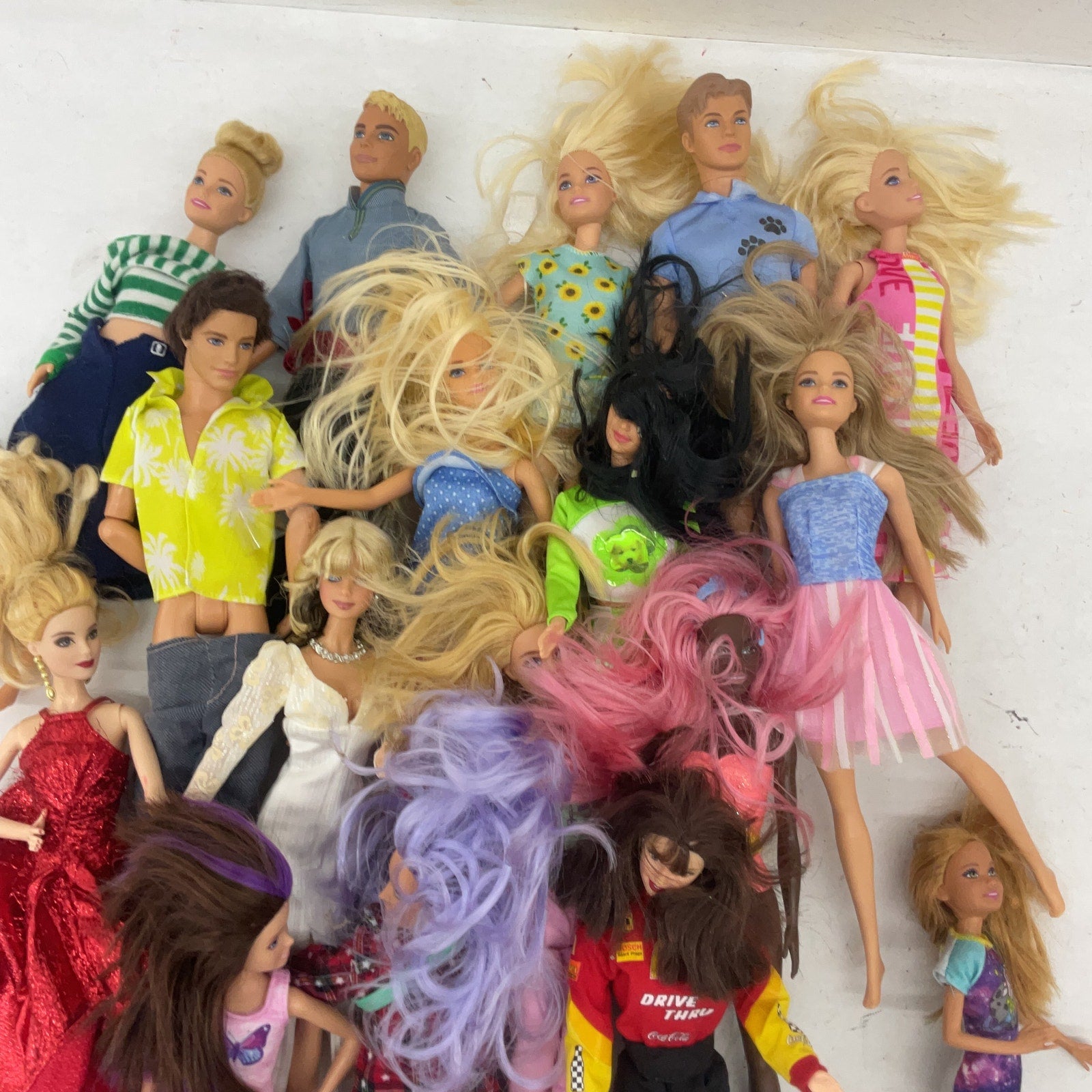 LOT Mixed Loose Preowned Mattel Barbie & Others Fashion Play Dolls 5 lbs - Warehouse Toys