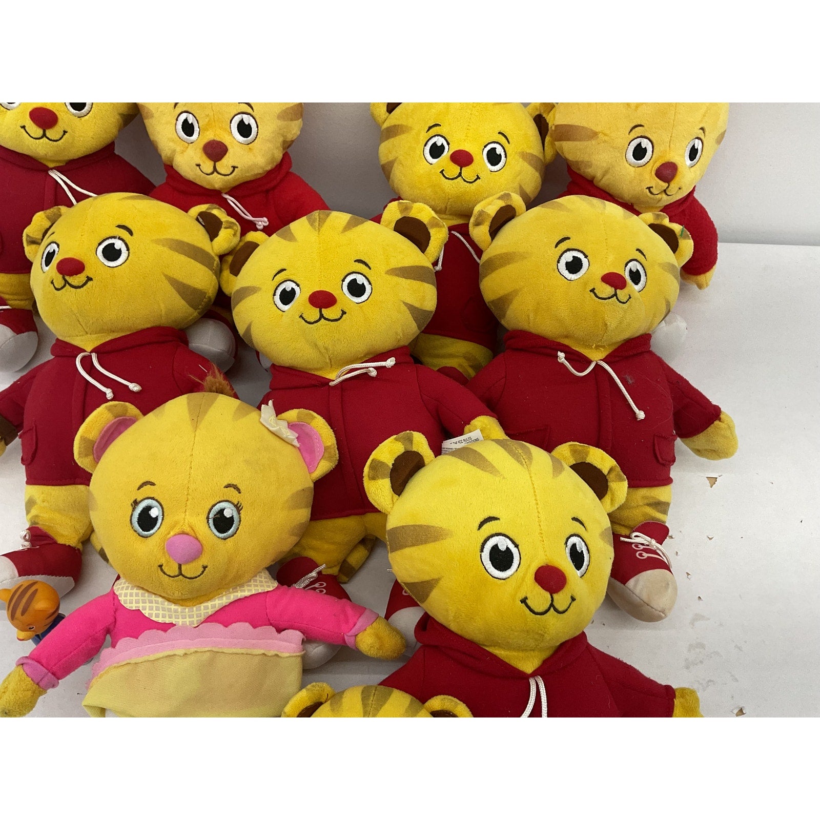 LOT of 10 Daniel Tiger's Neighborhood Stuffed Animal Plush Toy Figures - Warehouse Toys