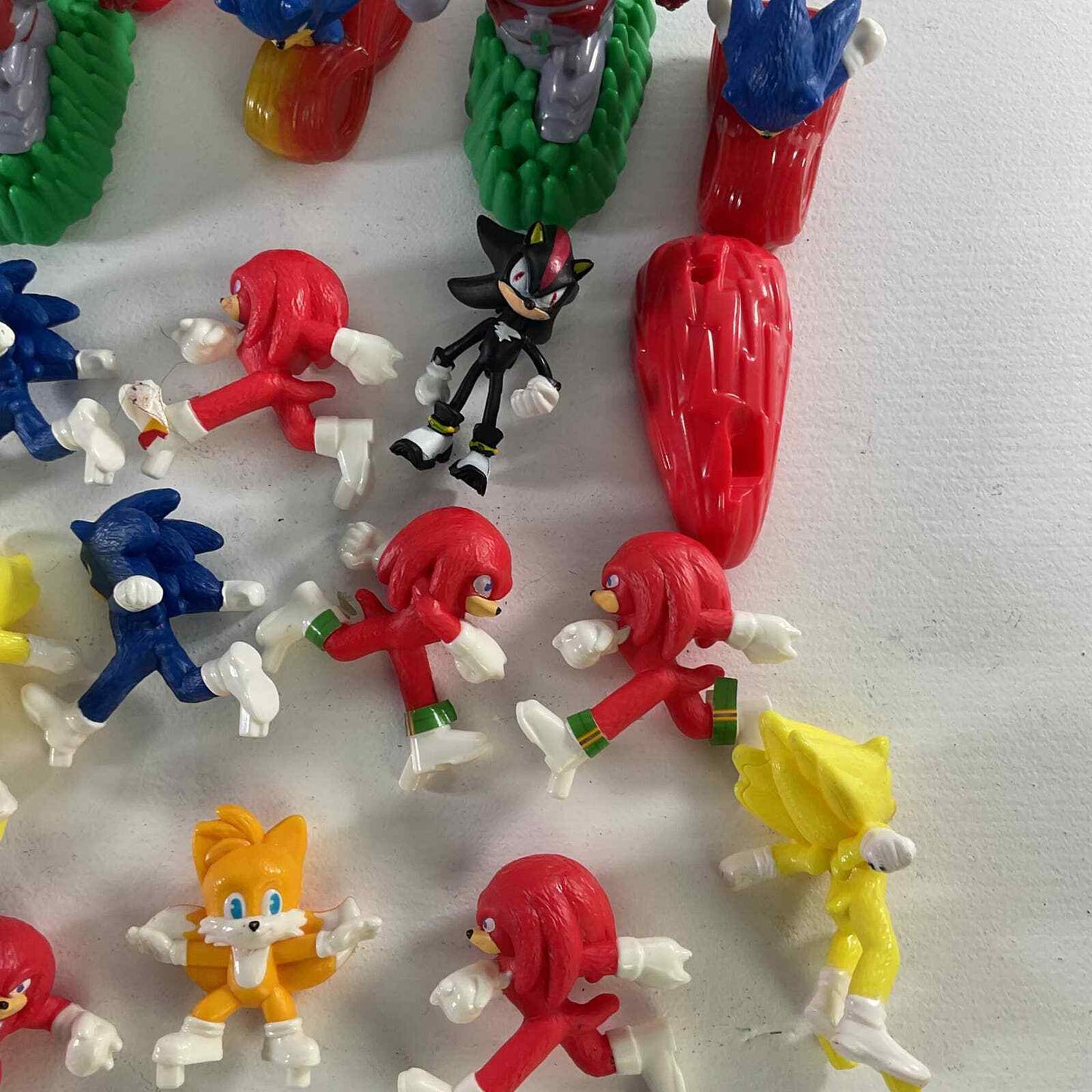 LOT of 10 Lb Sonic The Hedgehog Action Figures Cars Mini Knuckles Tails Amy Rose - Warehouse Toys