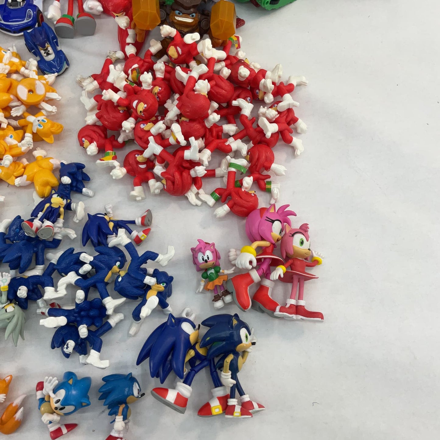 LOT of 12 lbs Sega Sonic the Hedgehog Action Figure Toys Knuckles Tails Used - Warehouse Toys