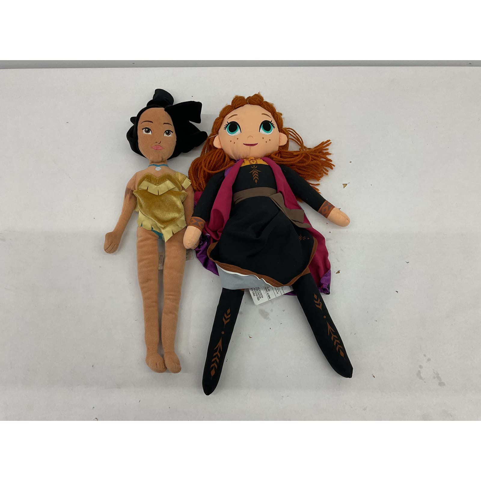 Lot of 2 Disney Frozen Pocahontas Princess Plush Toy Dolls Anna Used Warehouse Toys