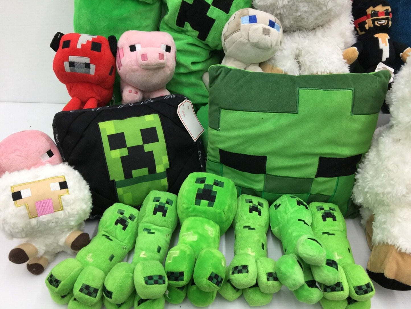 LOT of 38 Minecraft Mojang Tube Heroes Plush Toys Creepers Steve Pigs Used - Warehouse Toys