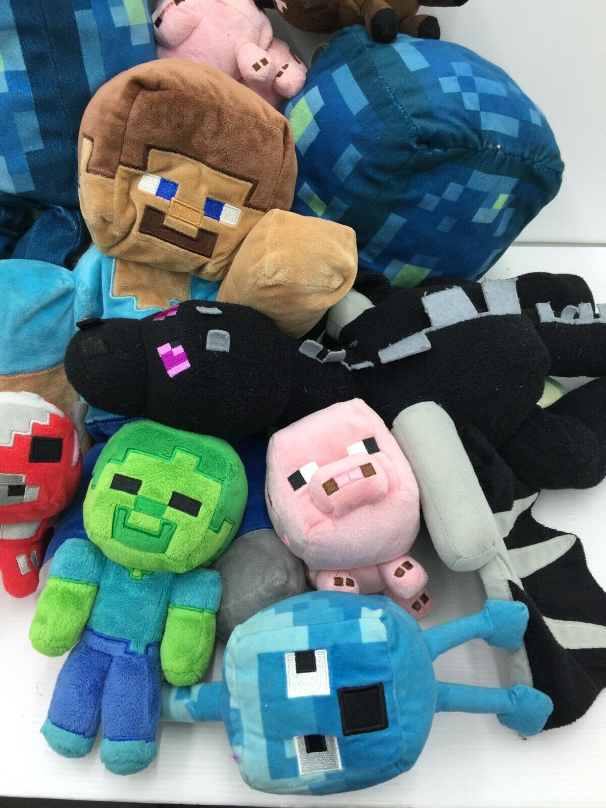 LOT of 38 Minecraft Mojang Tube Heroes Plush Toys Creepers Steve Pigs Used - Warehouse Toys