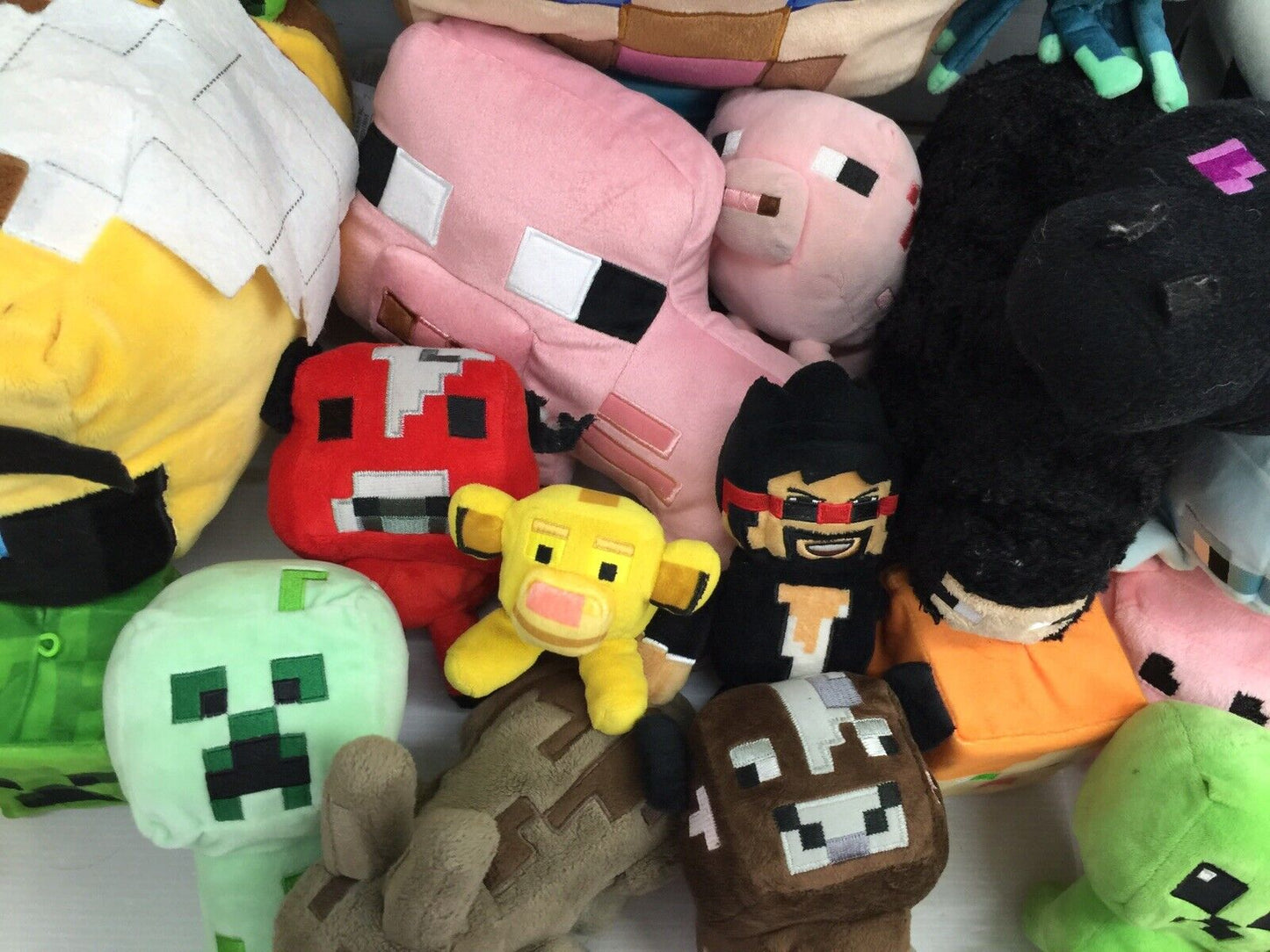 LOT of 41 Minecraft Mojang Tube Heroes Plush Toys Creepers Steve Pigs Used - Warehouse Toys