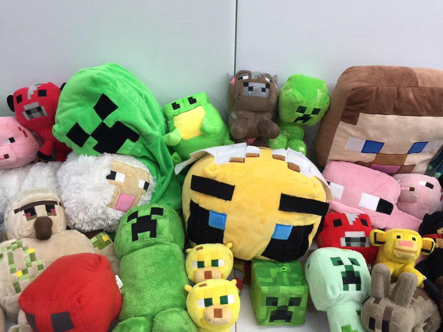 LOT of 41 Minecraft Mojang Tube Heroes Plush Toys Creepers Steve Pigs Used - Warehouse Toys