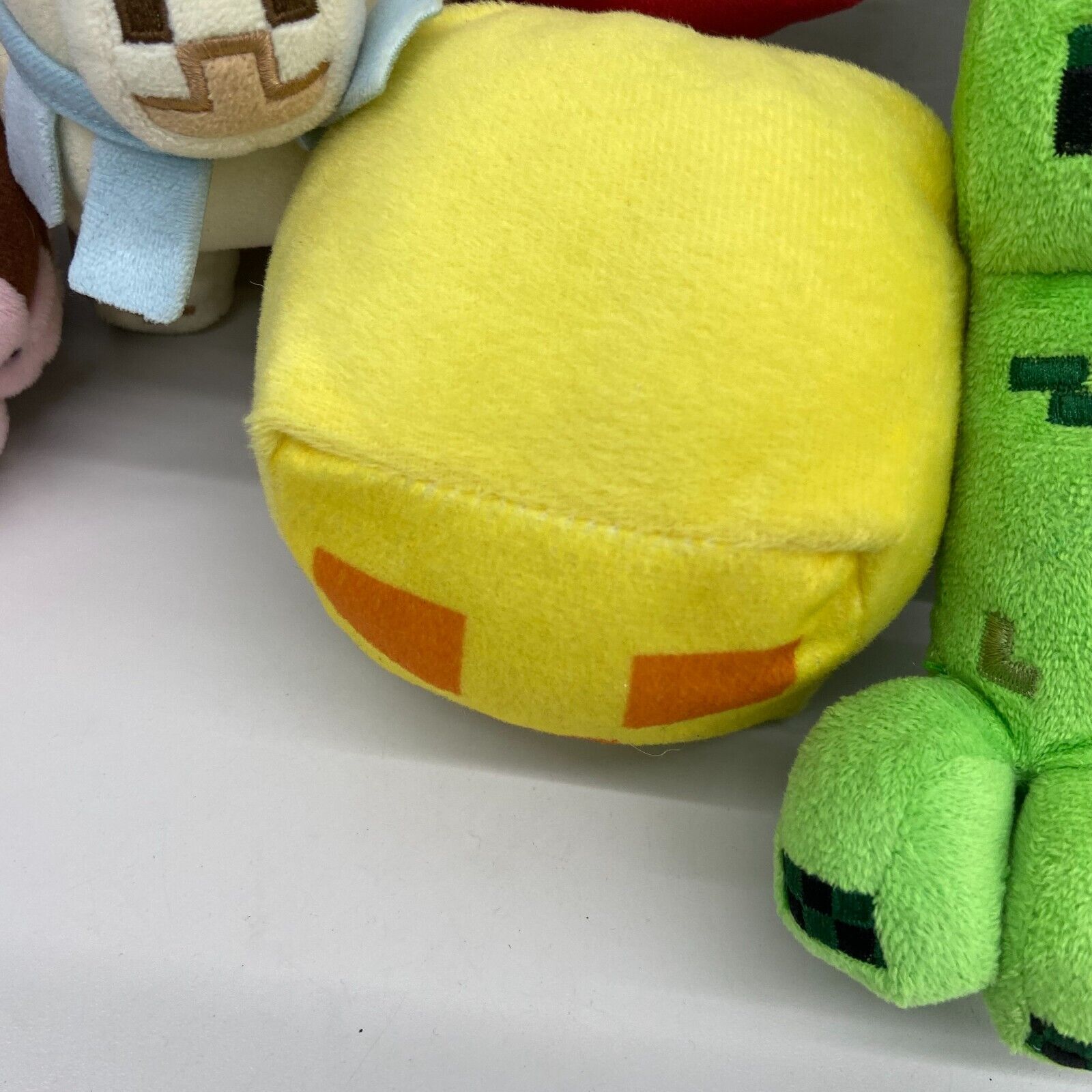 LOT of 8 Minecraft Mojang Tube Heroes Plush Toys Dolls Creepers Cows Pigs Zombie - Warehouse Toys