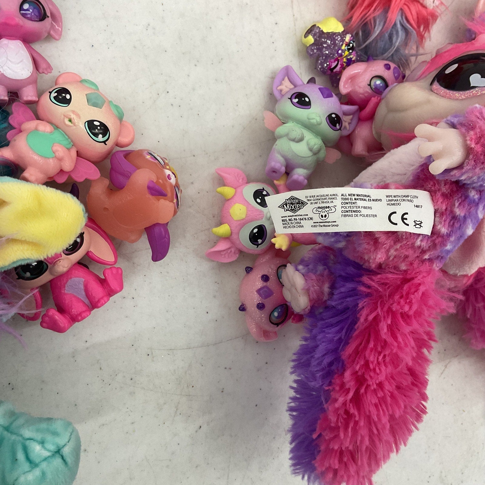 Magic Mixies 5 LBS LOT Plush & Hard Toys Preowned - Warehouse Toys