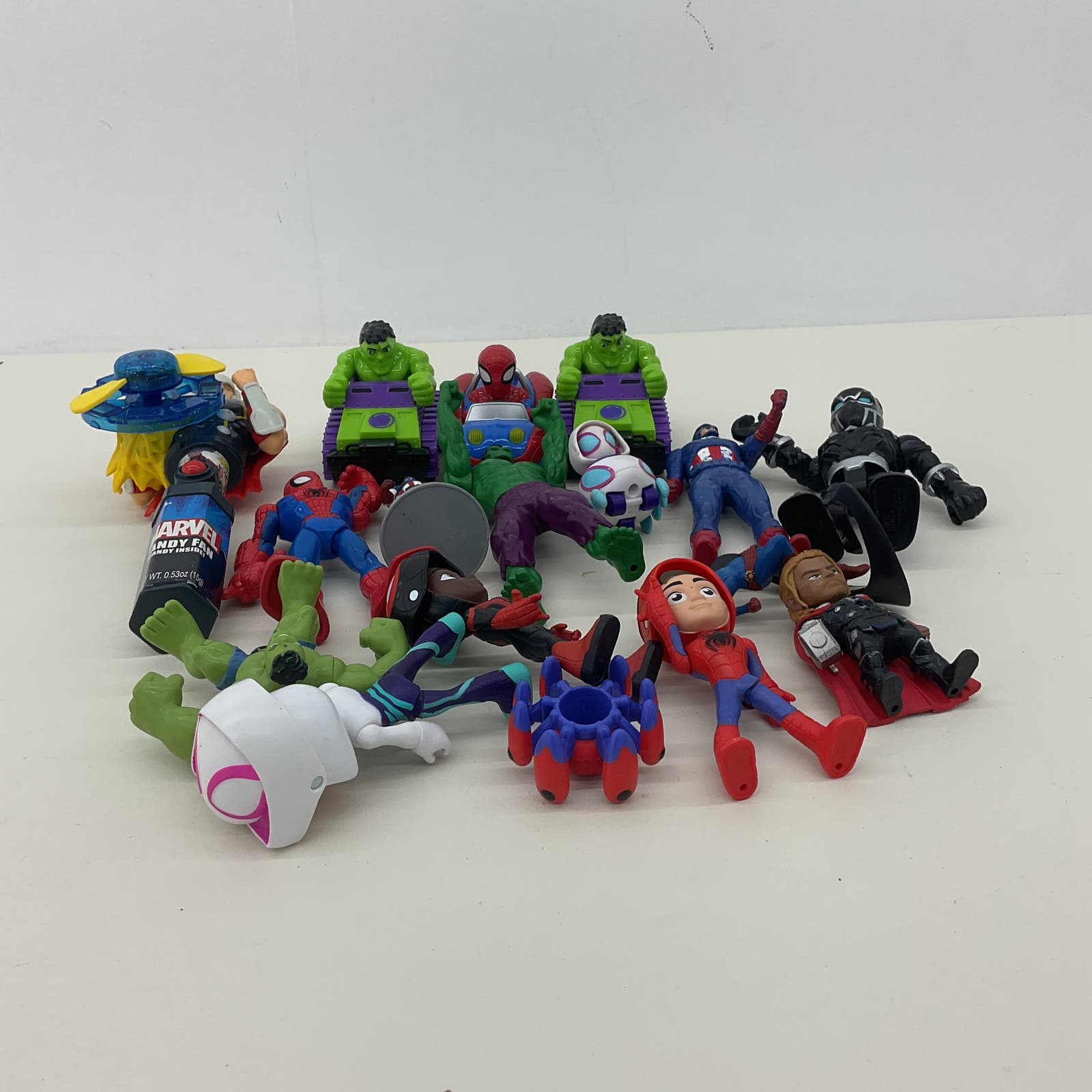 Marvel Avengers Spiderman Mixed Action Figures LOT Vehicles Cars Used - Warehouse Toys