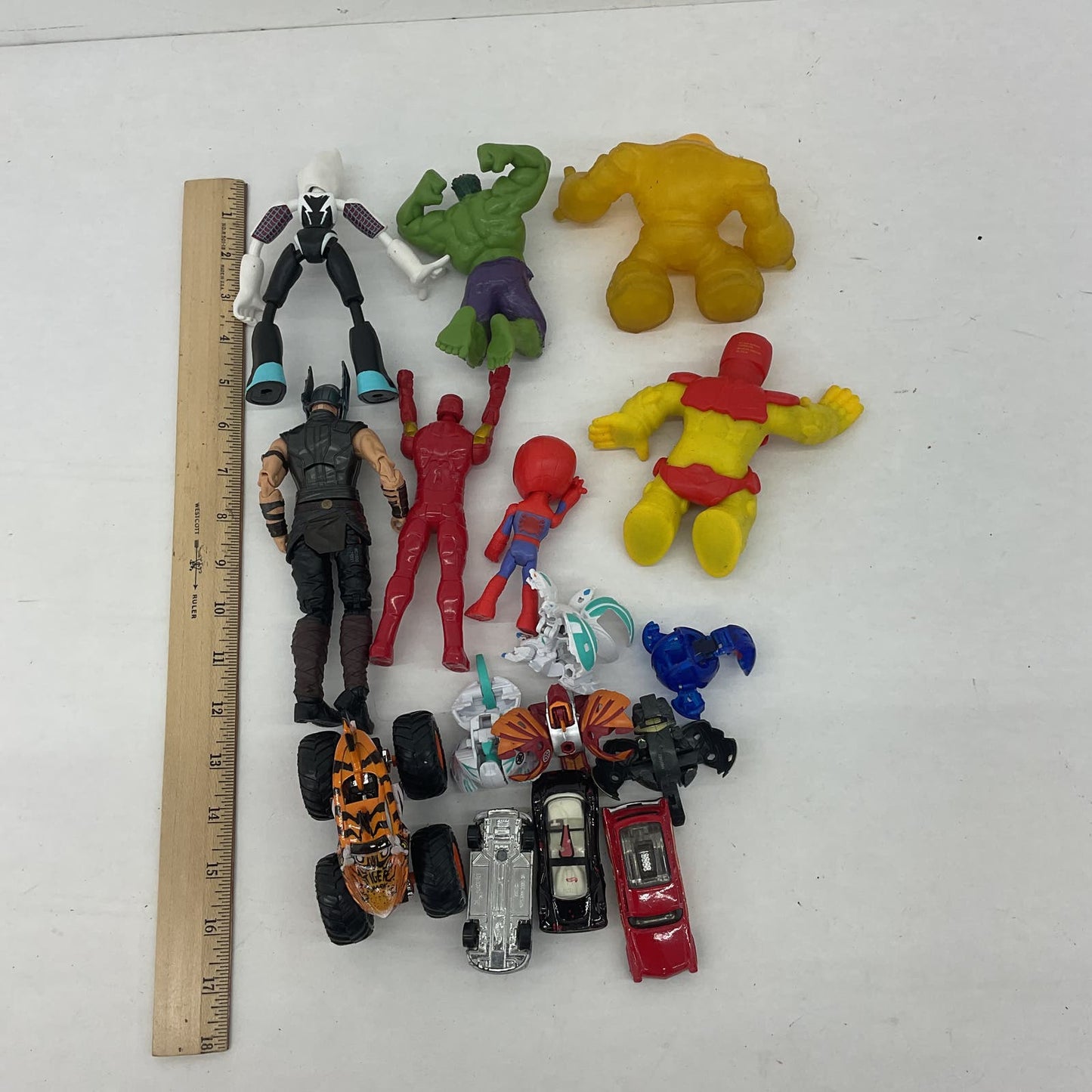 Marvel Goo Jit Spiderman Hulk Action Figure Wholesale Toy Lot - Warehouse Toys