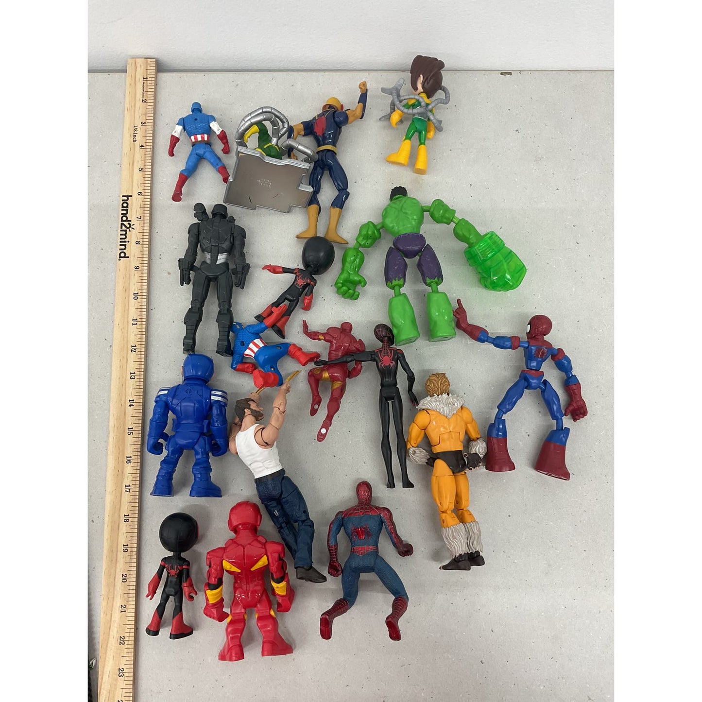 Marvel Multicolor Action Figure Bulk toy Wholesale Lot Hulk Spiderman Venom - Warehouse Toys