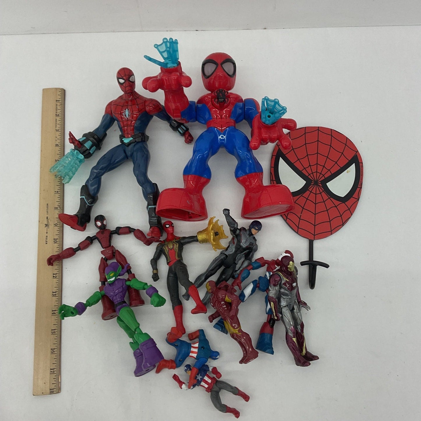 Marvel Multicolor Action Figure Collection Mixed Loose Spiderman Toys - Warehouse Toys