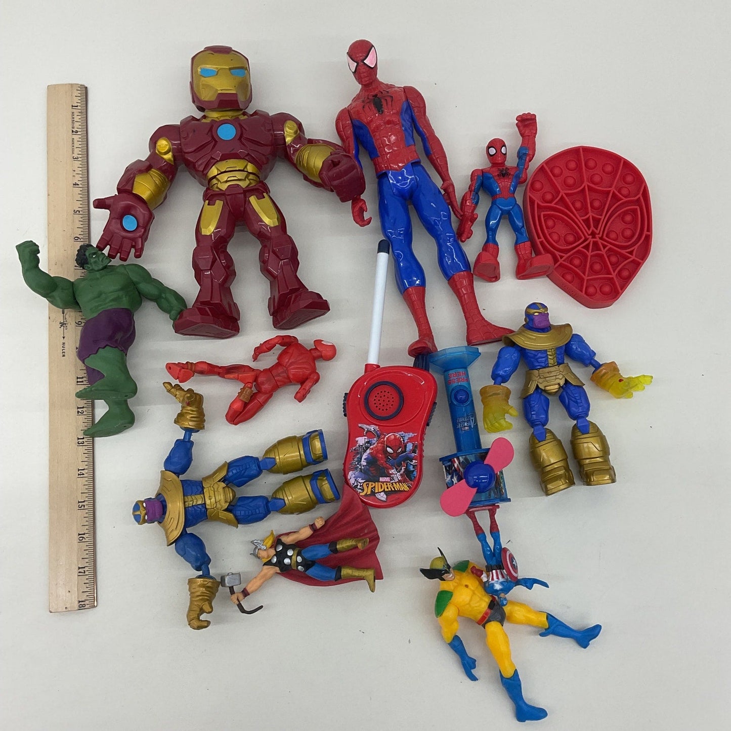 Marvel Red Green Action Figure Lot Plastic, Preowned Spiderman Ironman Hulk - Warehouse Toys