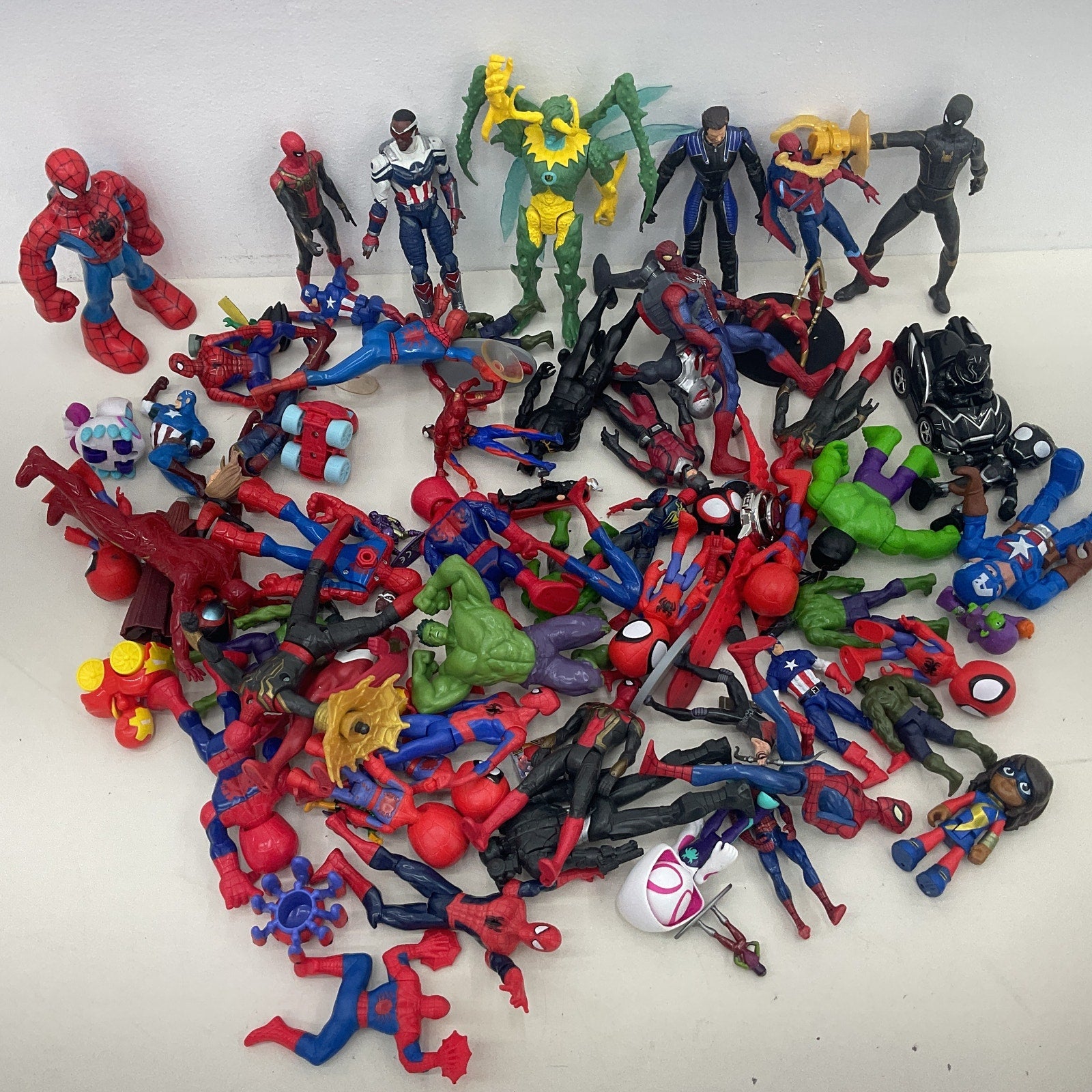 Marvel Spiderman Spider Gwen Mixed Preowned Action Figures Super Hero LOT 17 lbs - Warehouse Toys