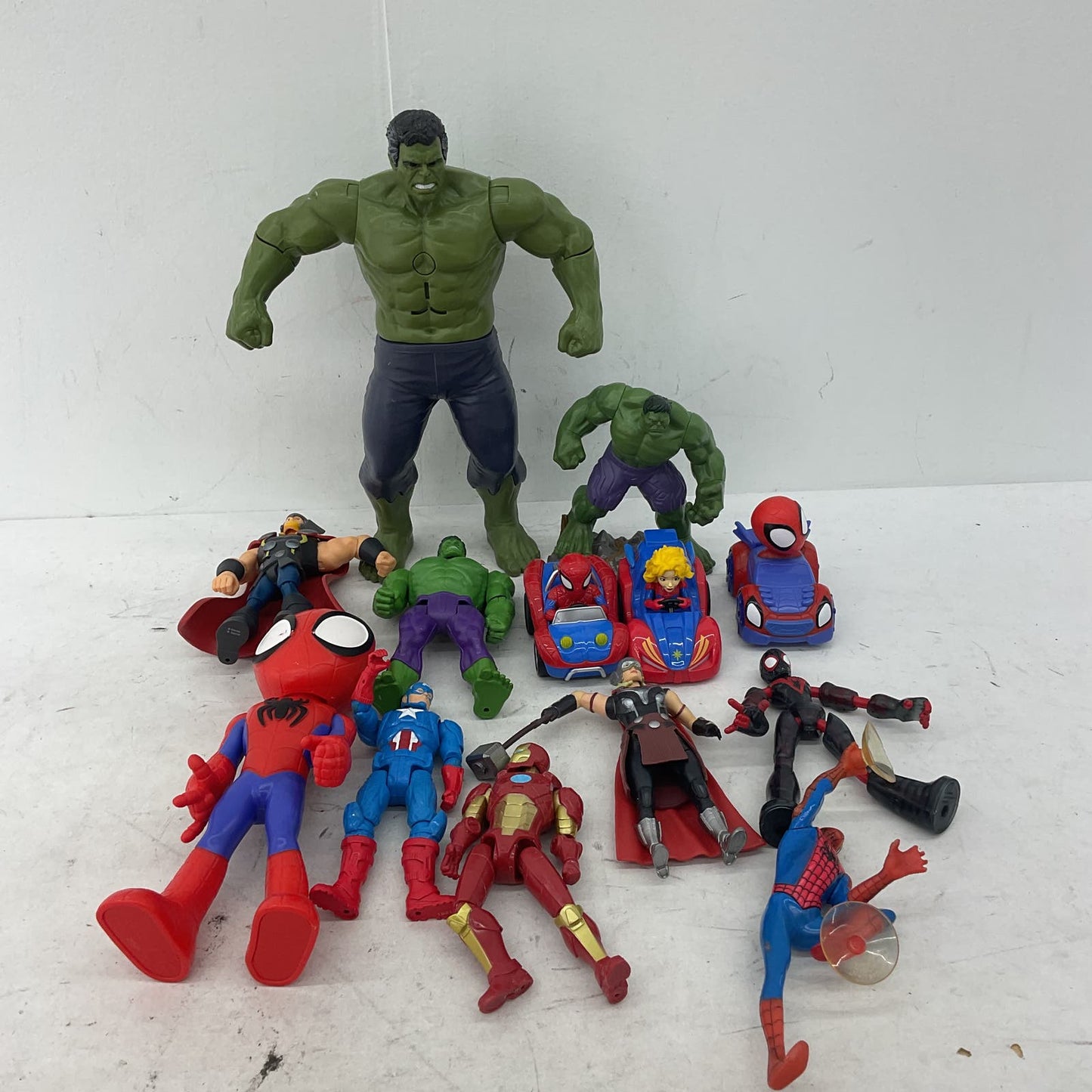 Marvel Superhero Action Figure Hulk Spiderman Venom Toys & Hobbies - Warehouse Toys