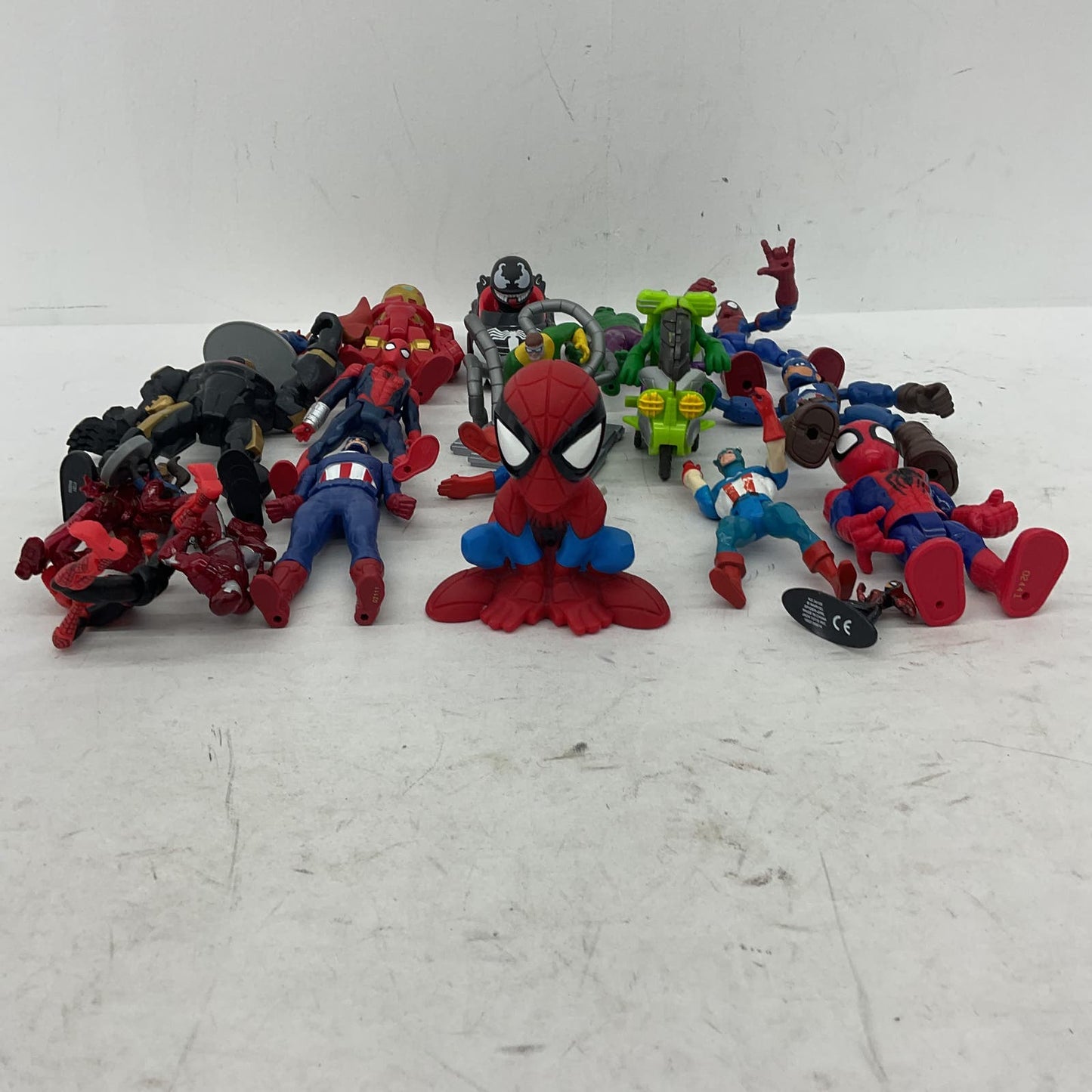 Marvel Superhero Action Figure Toy Lot Spiderman Captain America Hulk Venom - Warehouse Toys