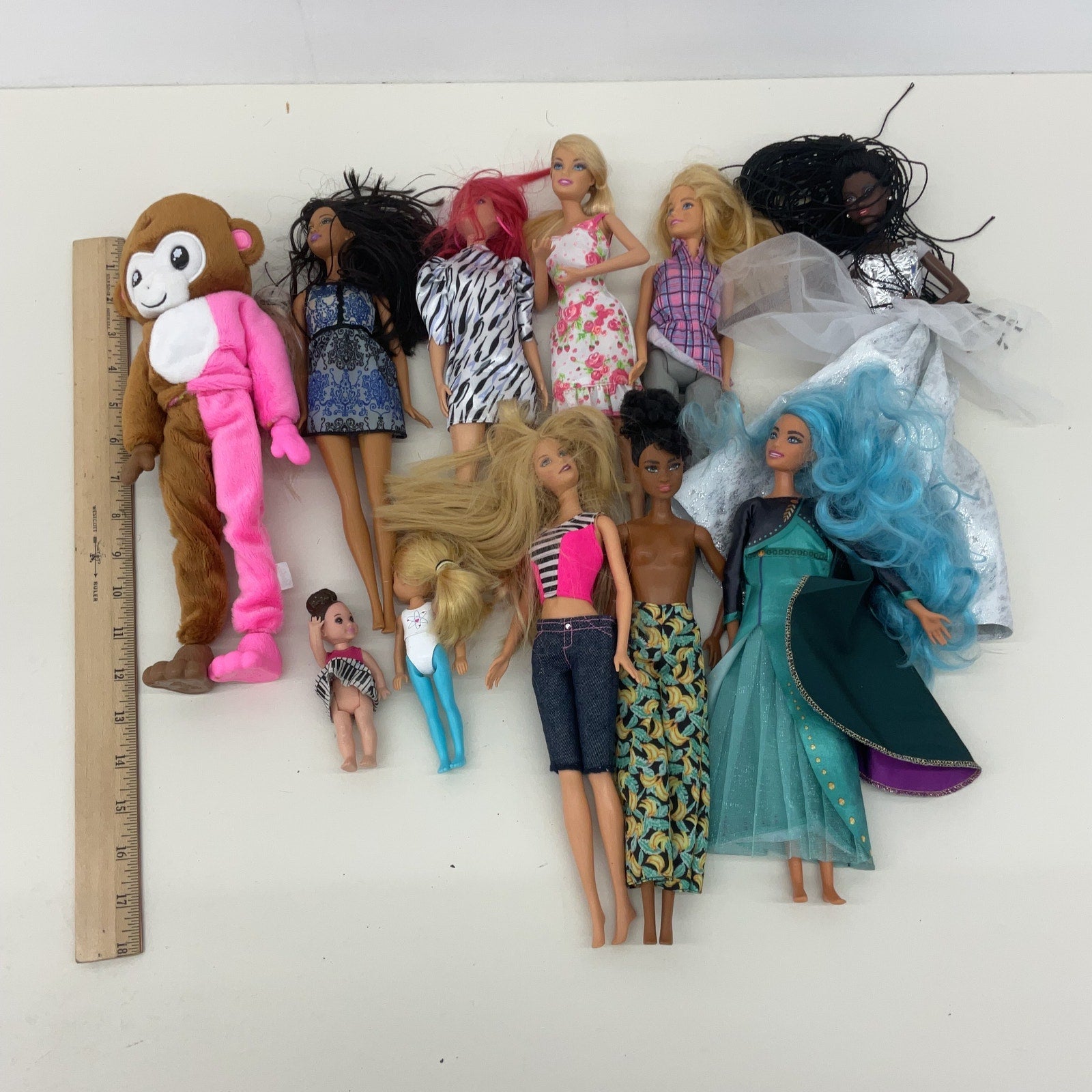 Mattel Barbie Multicolor Preowned Doll Wholesale Lot Dolls - Warehouse Toys