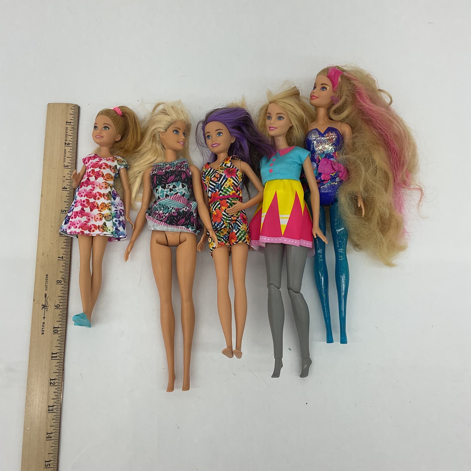 Mattel Barbie & Others Mixed Loose LOT Fashion Dolls Blonde Hair Used -  Warehouse Toys