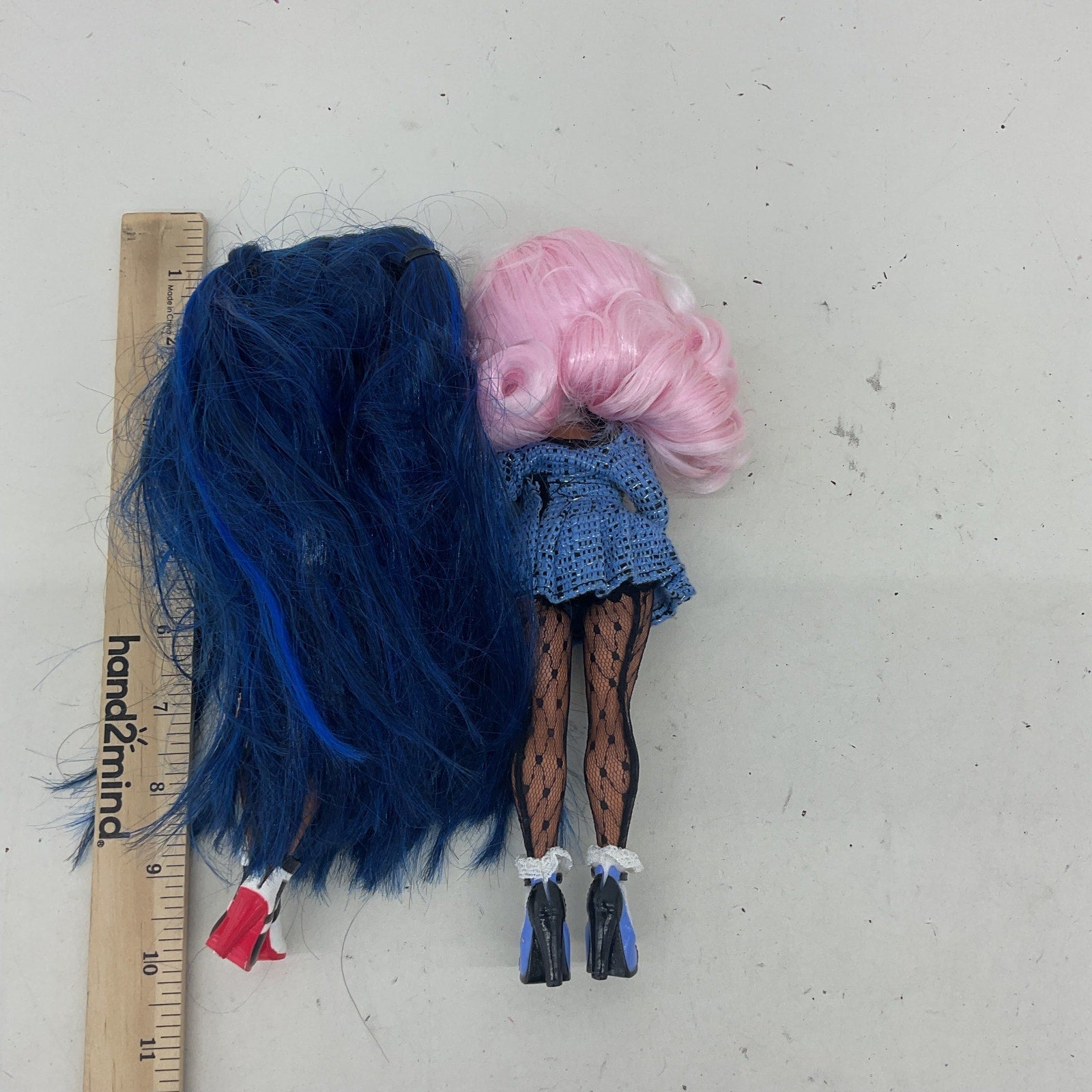 MGA LOL OMG Surprise Preowned Mixed Character LOT Fashion Dolls 2 Blue Pink Hair - Warehouse Toys