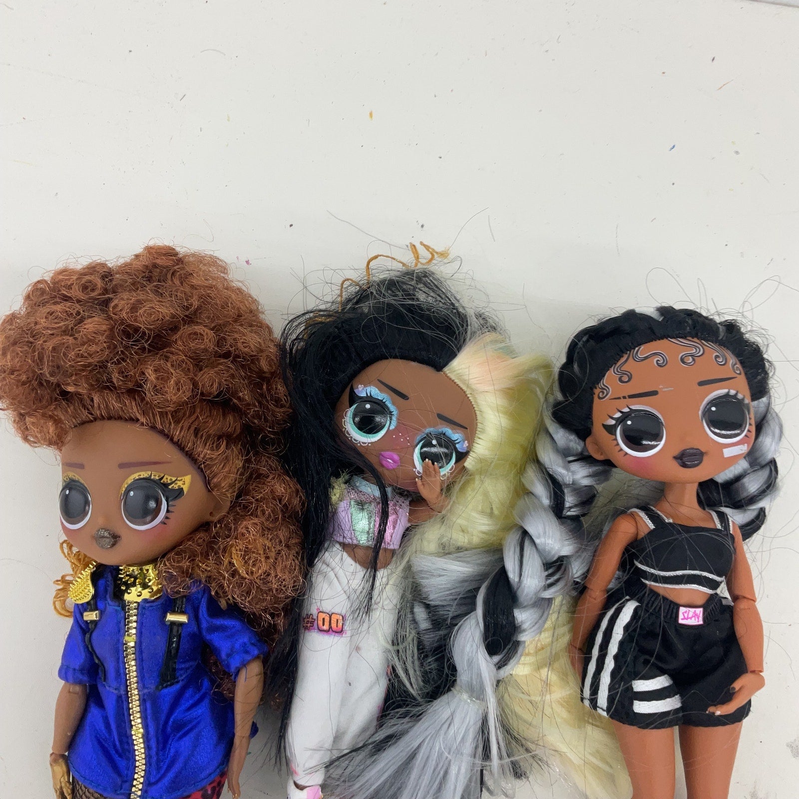 MGA LOL OMG Surprise! Preowned Mixed Character LOT Fashion Dolls Big Sistas - Warehouse Toys