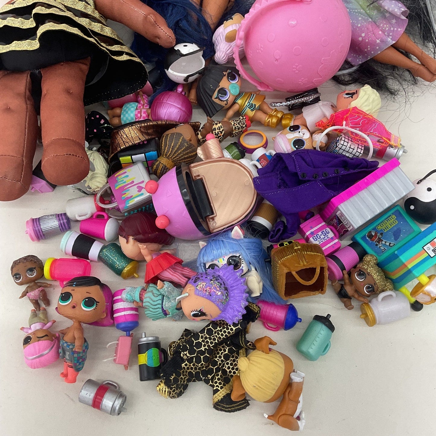 MGA Mixed Loose LOL OMG Surprise Big Lil Sistas Toy Play Dolls LOT Preowned - Warehouse Toys