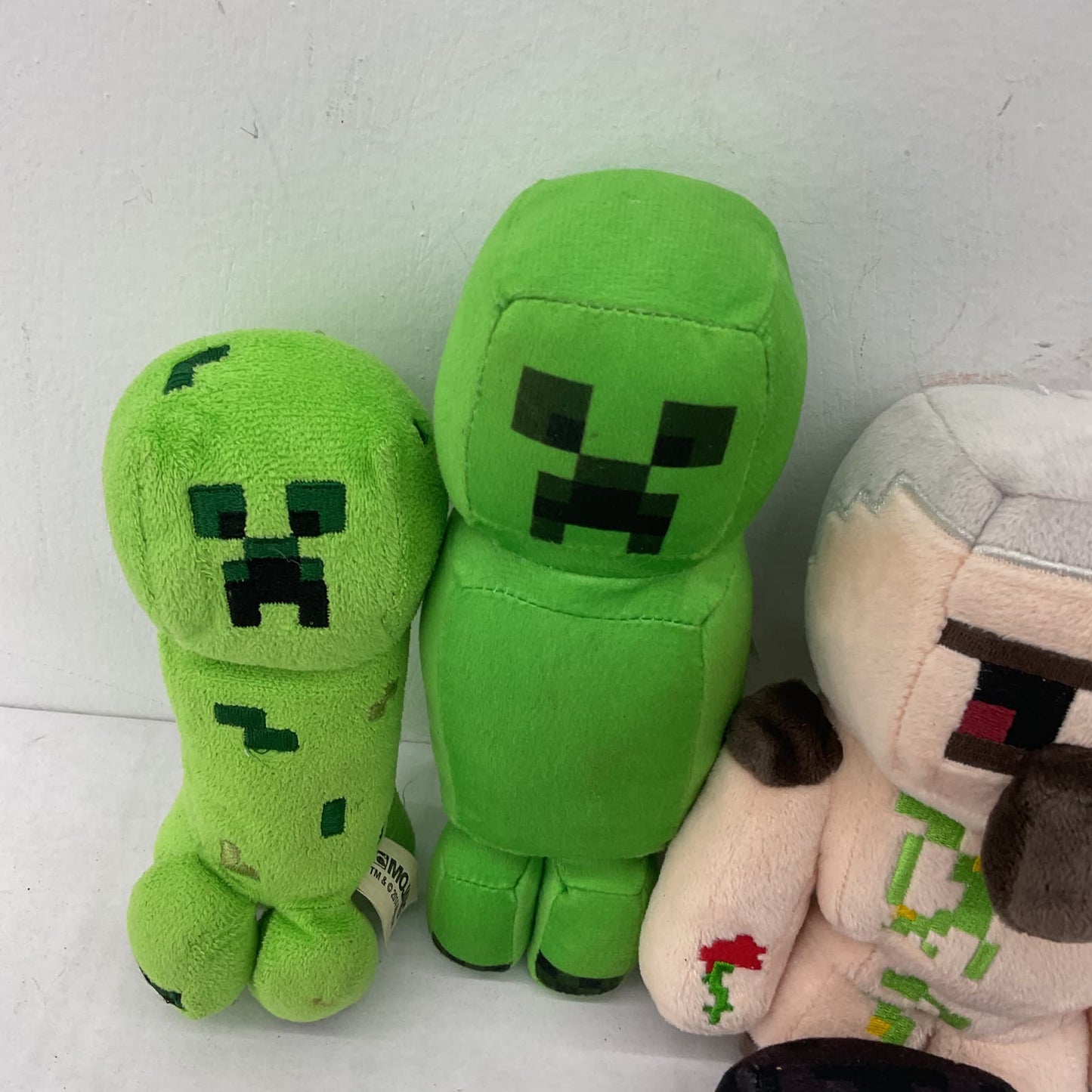 Minecraft Green Black Pink Stuffed Animal Plush Toy Lot - Warehouse Toys