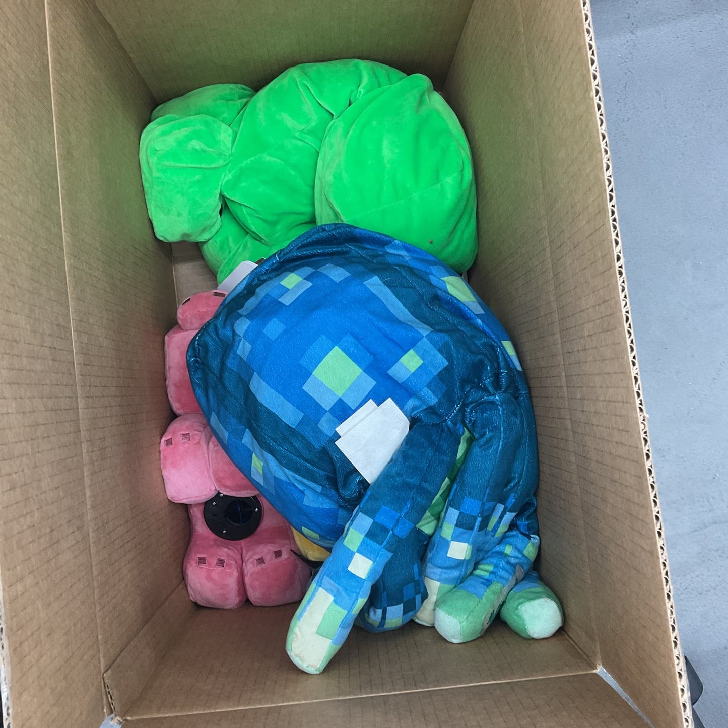 Minecraft Green Pink Blue Stuffed Animal Plush Toy Lot - Warehouse Toys