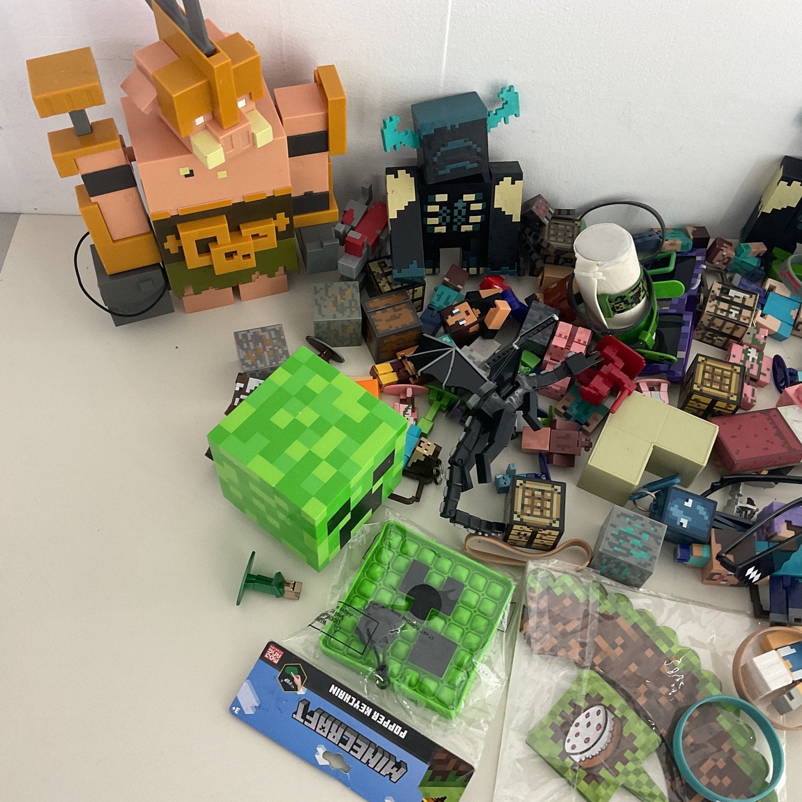 Minecraft Large Mixed LOT 7 lbs Toy Figures Accessories Set Pieces Loose  Blocks - Warehouse Toys