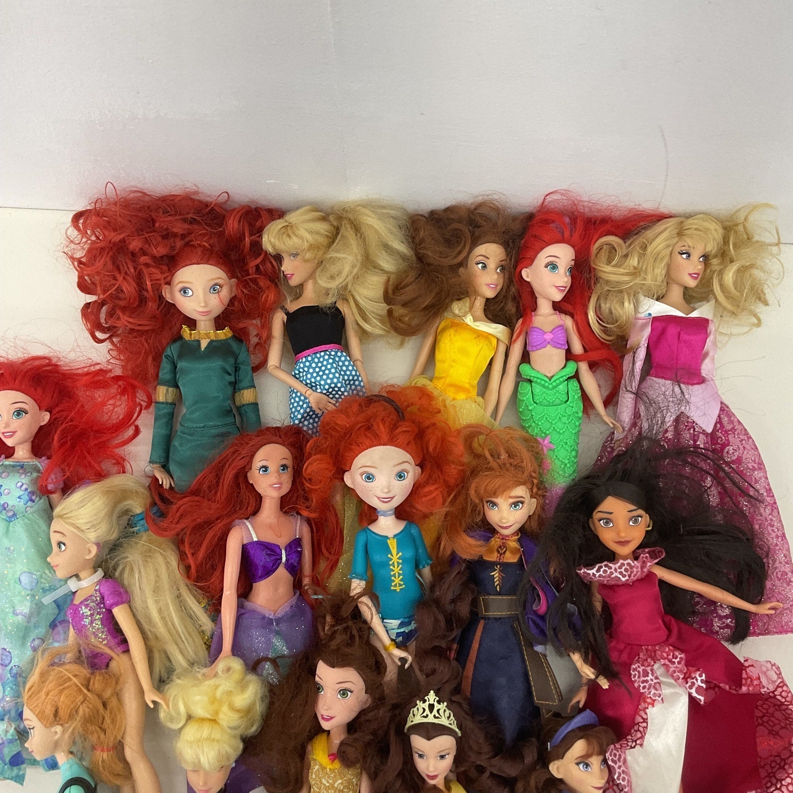 Mixed 5+ lbs Disney Princess Play Dolls Cinderella Brave Ariel Loose Preowned - Warehouse Toys