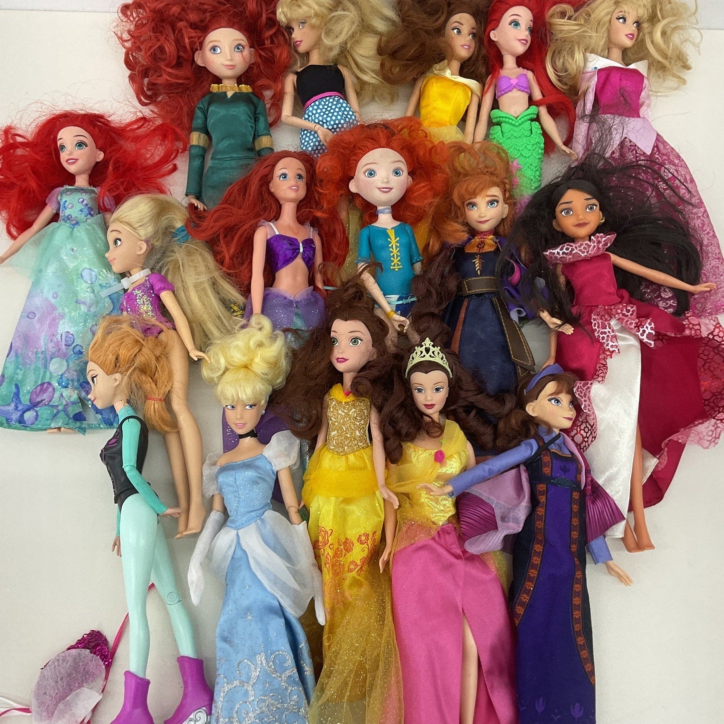 Mixed 5+ lbs Disney Princess Play Dolls Cinderella Brave Ariel Loose Preowned - Warehouse Toys