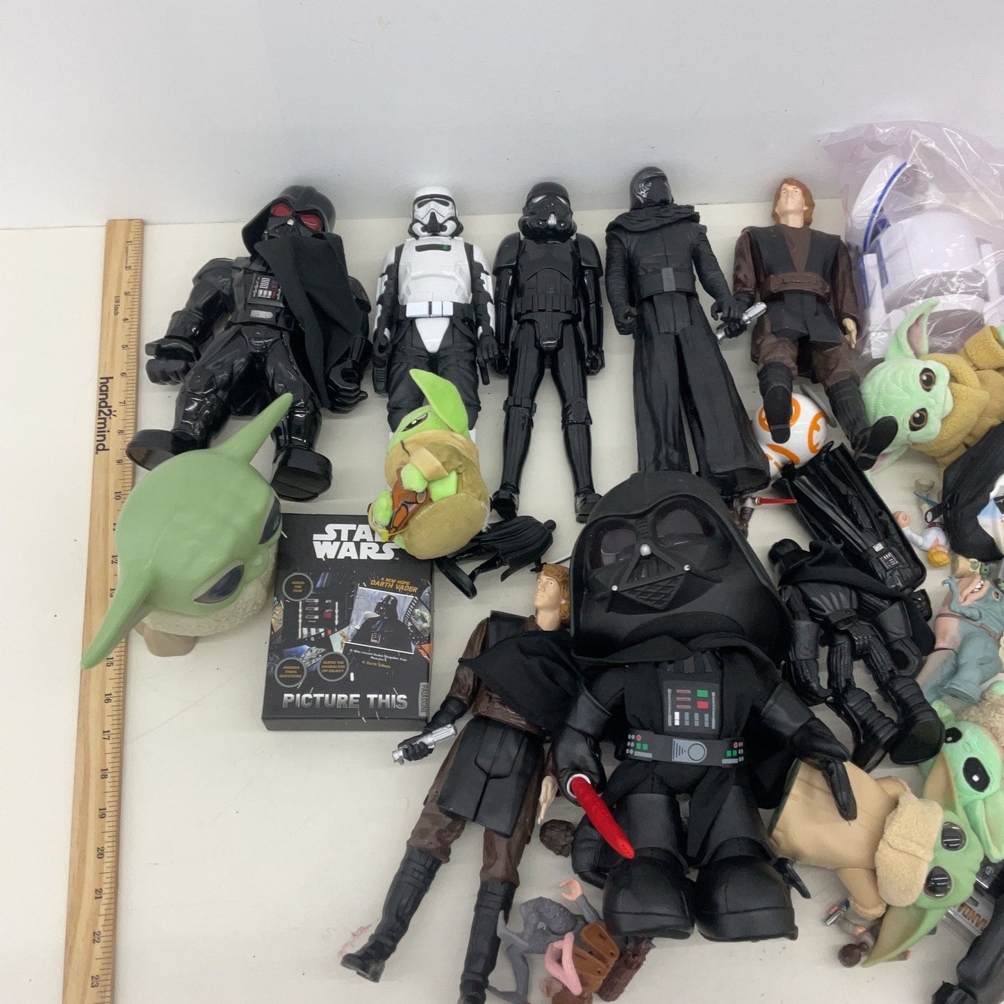 Mixed 9+ lbs Loose Star Wars Action Figures Toys Droids Grogu Darth Preowned - Warehouse Toys