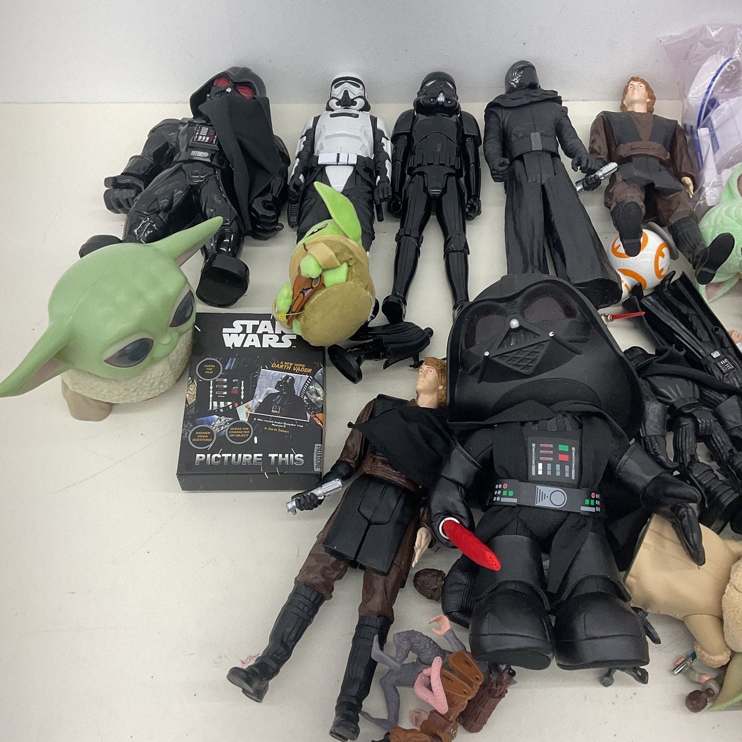 Mixed 9+ lbs Loose Star Wars Action Figures Toys Droids Grogu Darth Preowned - Warehouse Toys