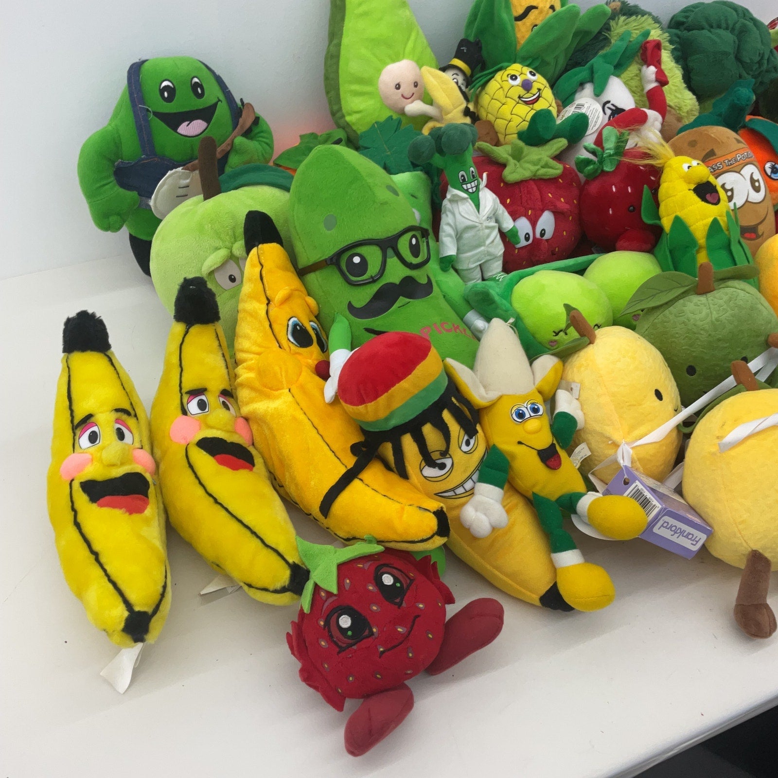 Mixed Food Vegetables Fruits Bananas Character Plush Toys Preowned LOT 12 lbs - Warehouse Toys