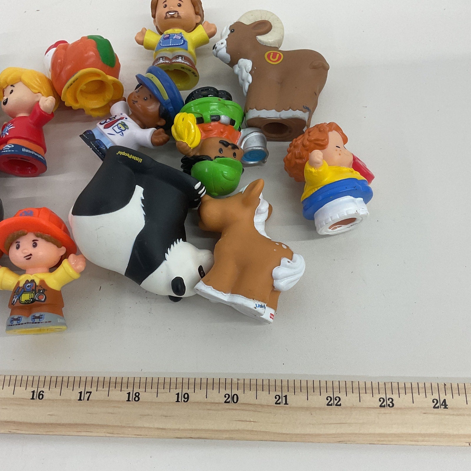 Mixed Little People by Fisher Price Character Toy Figures Preowned LOT - Warehouse Toys