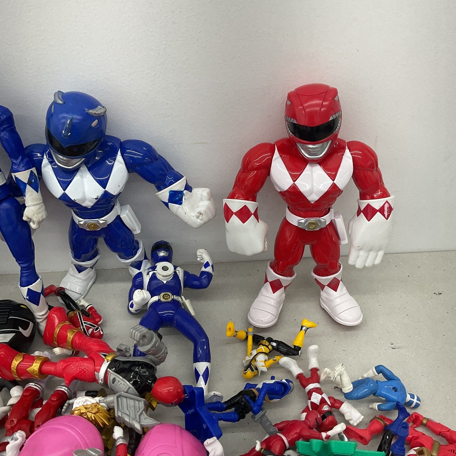 Mixed Loose Action Figures Toys Mighty Morphin Power Rangers LOT 10 lbs Preowned - Warehouse Toys