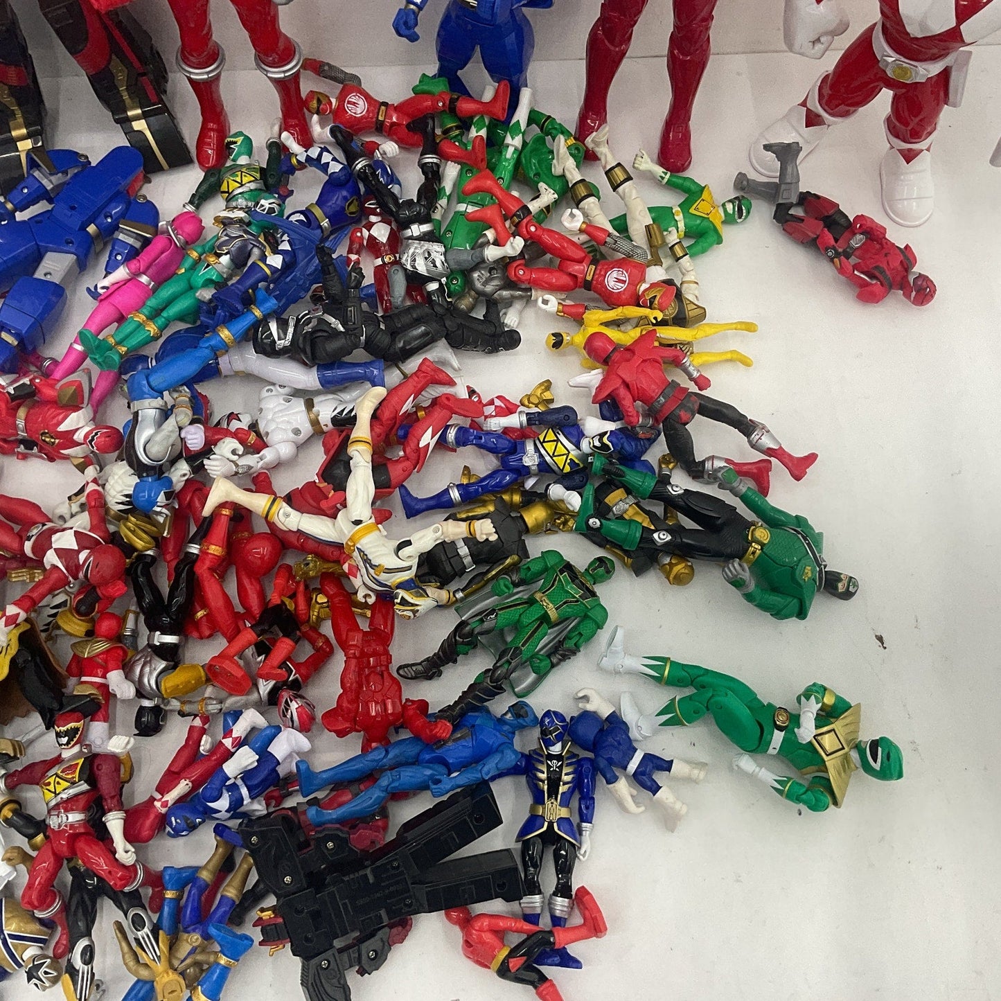 Mixed Loose Action Figures Toys Mighty Morphin Power Rangers LOT 10 lbs Preowned - Warehouse Toys